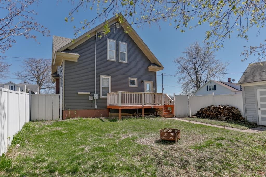 310 N SCOTT STREET, Merrill, Wisconsin 54452, 3 Bedrooms Bedrooms, ,1 BathroomBathrooms,Residential,For Sale,310 N SCOTT STREET,22501786