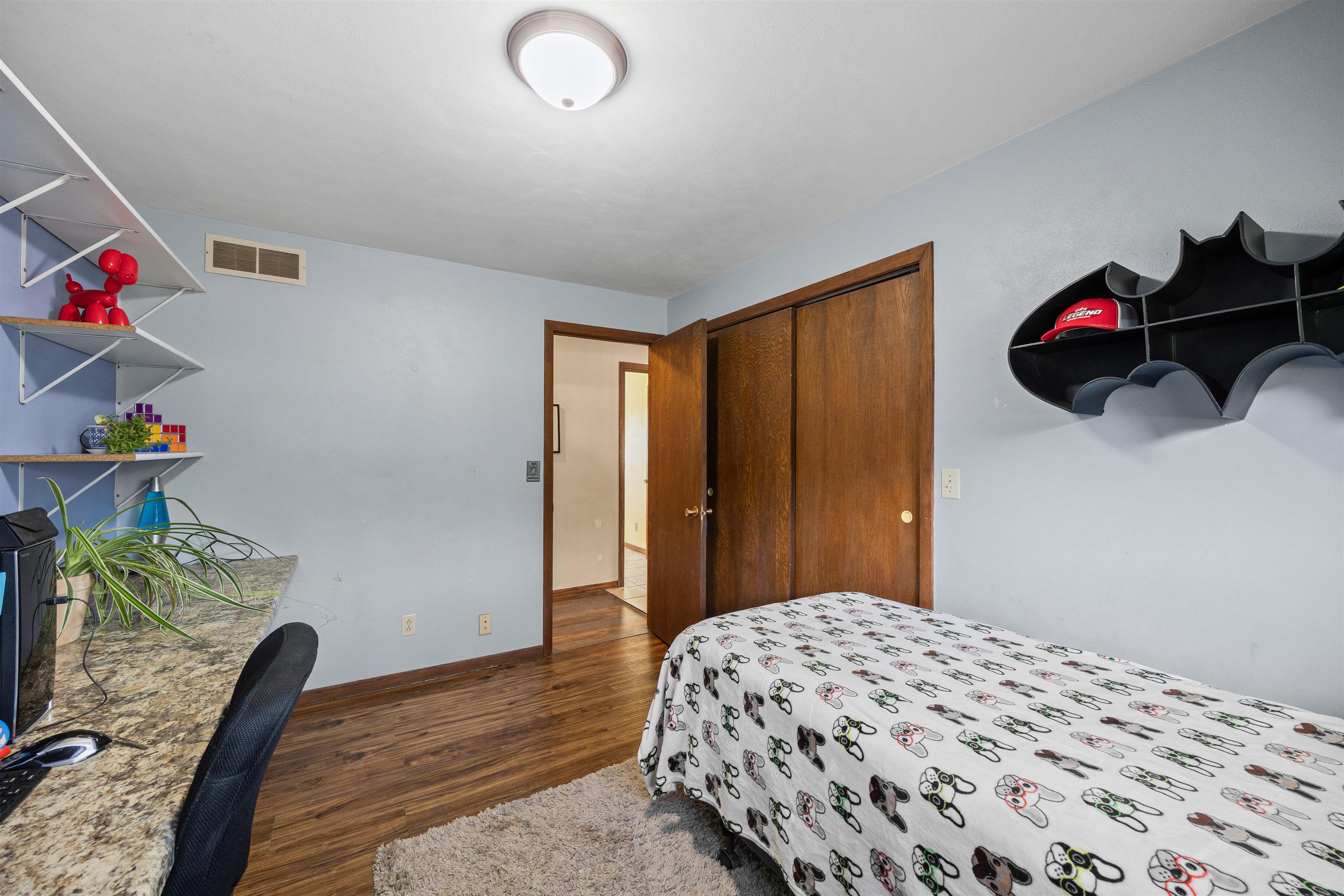 215 WAKE ISLAND DRIVE, Amherst, Wisconsin 54406, 3 Bedrooms Bedrooms, ,1 BathroomBathrooms,Residential,For Sale,215 WAKE ISLAND DRIVE,22501787
