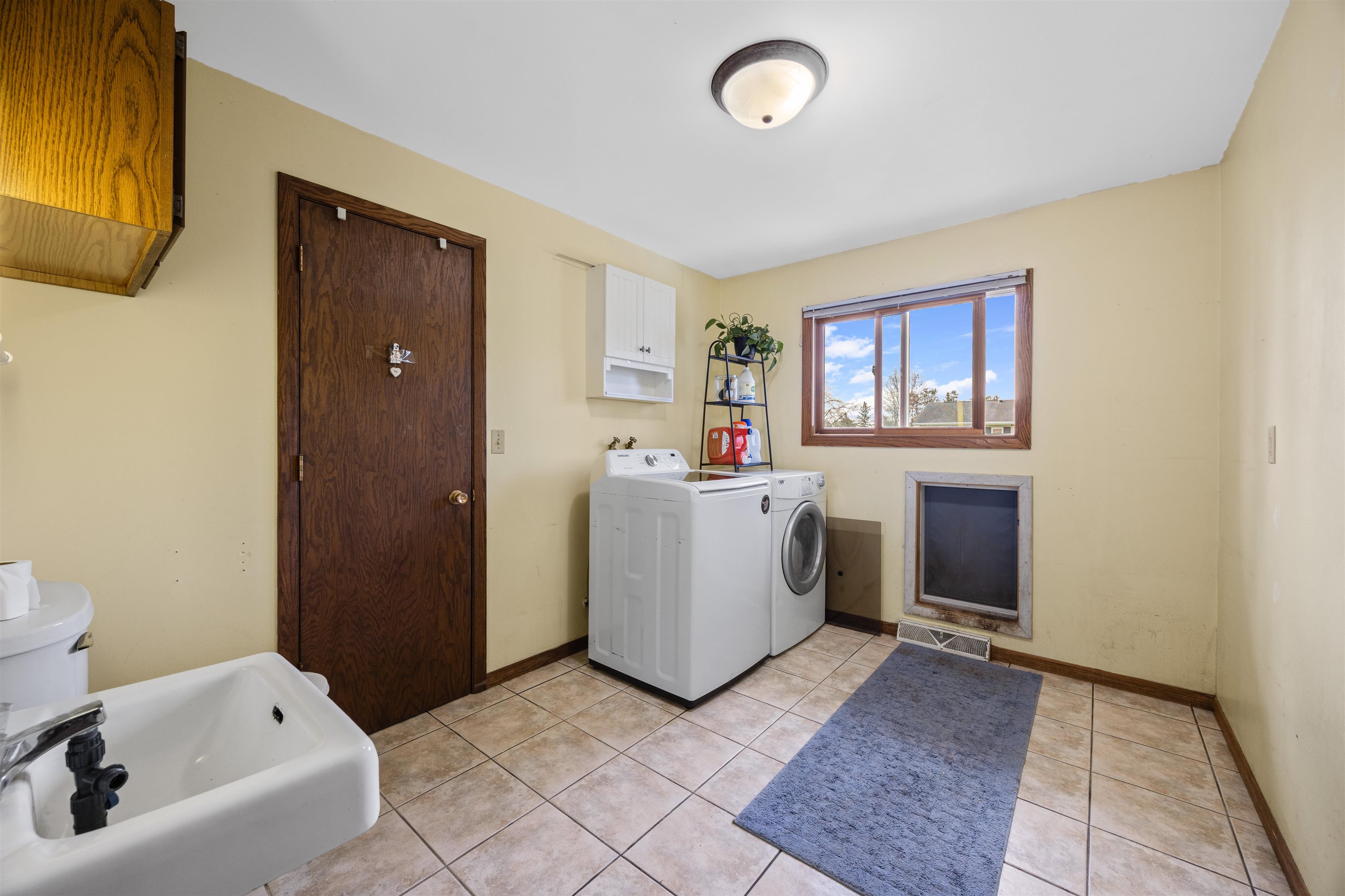 215 WAKE ISLAND DRIVE, Amherst, Wisconsin 54406, 3 Bedrooms Bedrooms, ,1 BathroomBathrooms,Residential,For Sale,215 WAKE ISLAND DRIVE,22501787