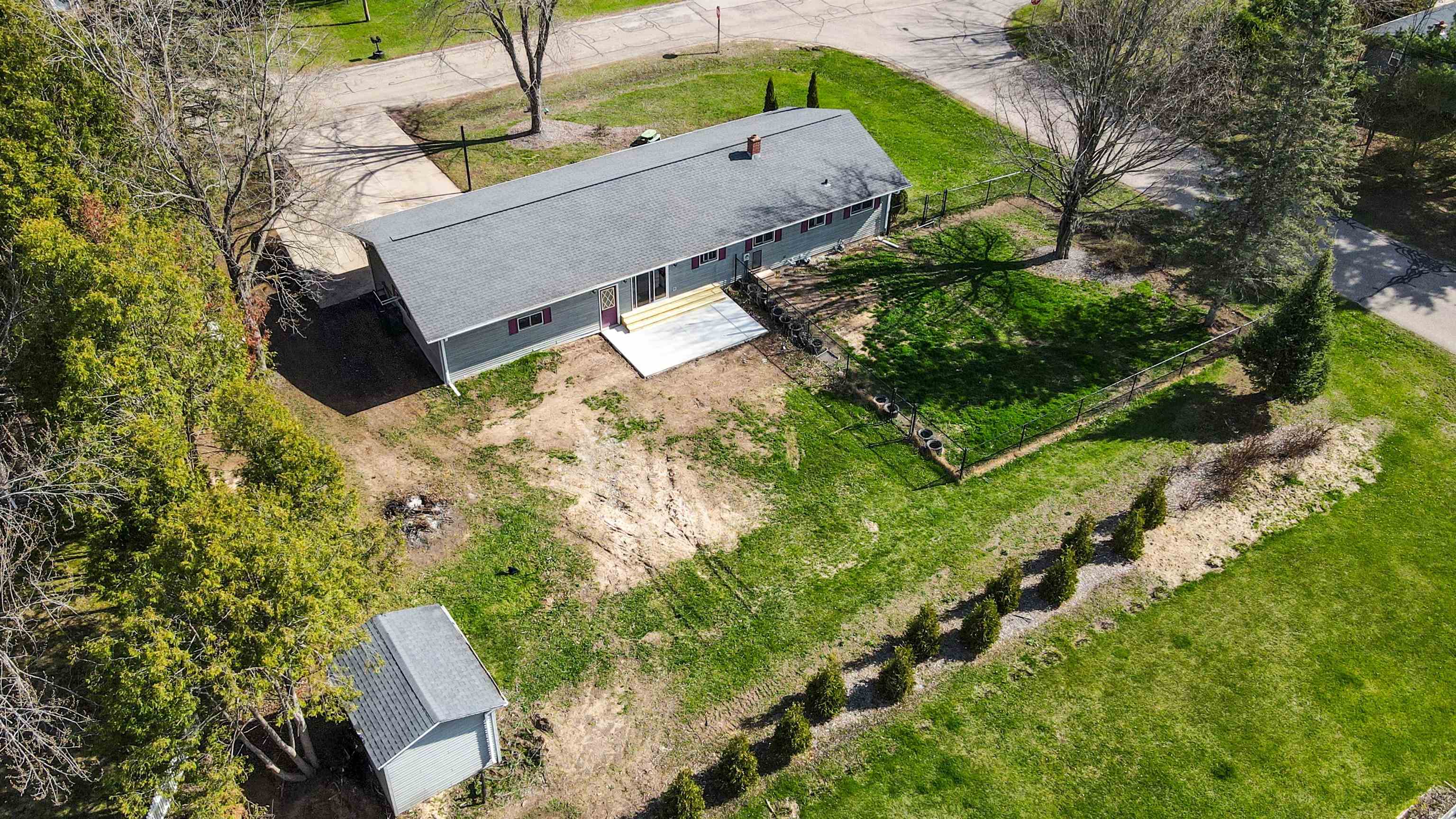 215 WAKE ISLAND DRIVE, Amherst, Wisconsin 54406, 3 Bedrooms Bedrooms, ,1 BathroomBathrooms,Residential,For Sale,215 WAKE ISLAND DRIVE,22501787