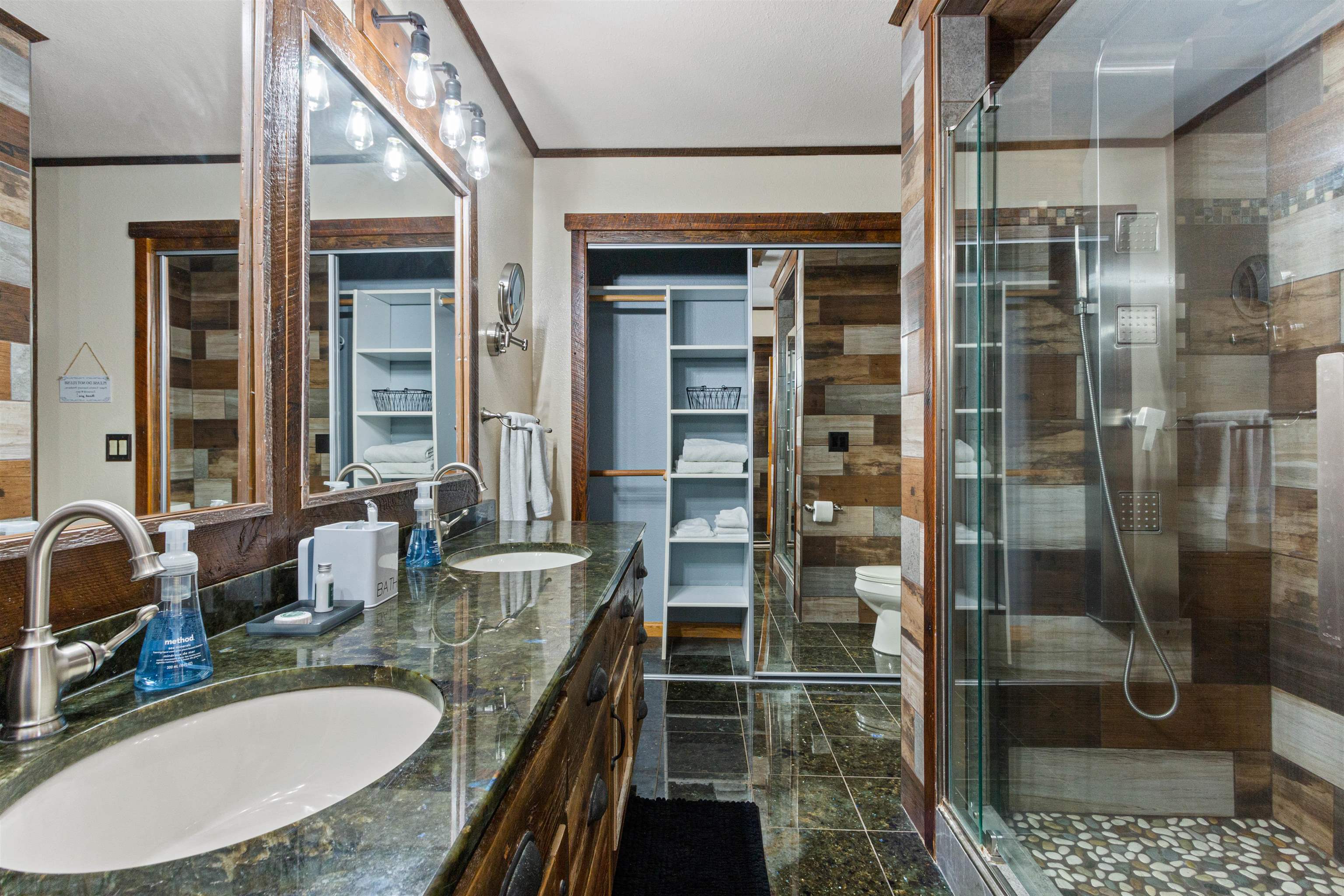 126334 EAU PLEINE ROAD, Stratford, Wisconsin 54484, 5 Bedrooms Bedrooms, ,3 BathroomsBathrooms,Residential,For Sale,126334 EAU PLEINE ROAD,22501788