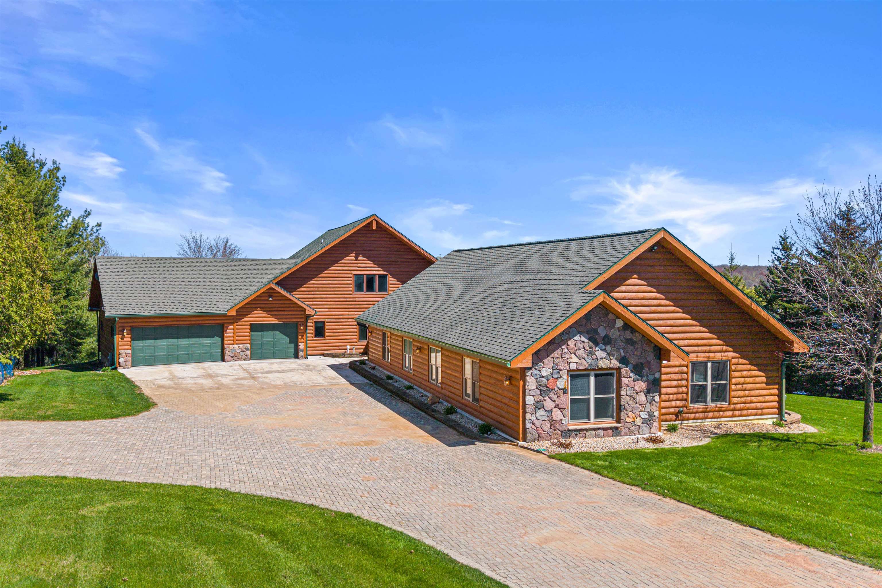 126334 EAU PLEINE ROAD, Stratford, Wisconsin 54484, 5 Bedrooms Bedrooms, ,3 BathroomsBathrooms,Residential,For Sale,126334 EAU PLEINE ROAD,22501788