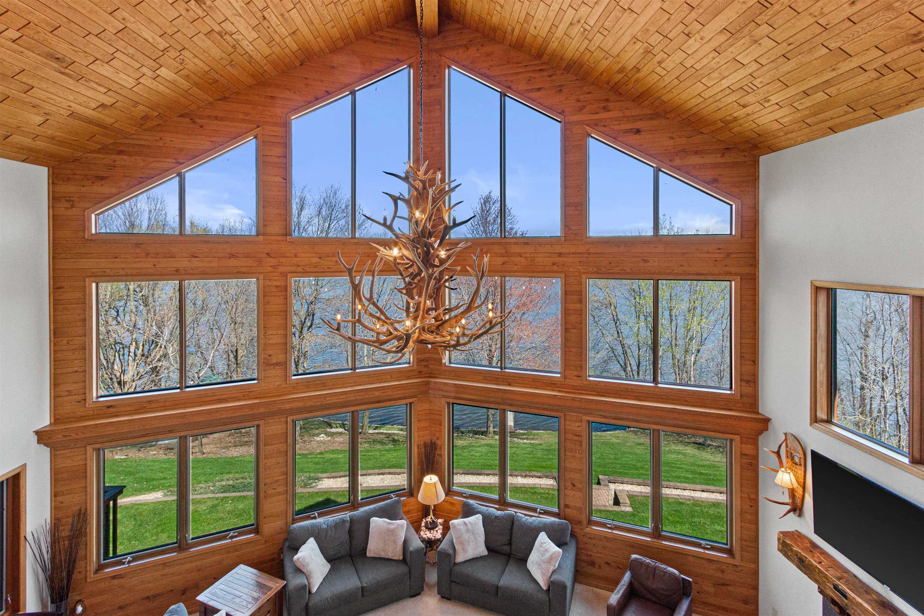 126334 EAU PLEINE ROAD, Stratford, Wisconsin 54484, 5 Bedrooms Bedrooms, ,3 BathroomsBathrooms,Residential,For Sale,126334 EAU PLEINE ROAD,22501788