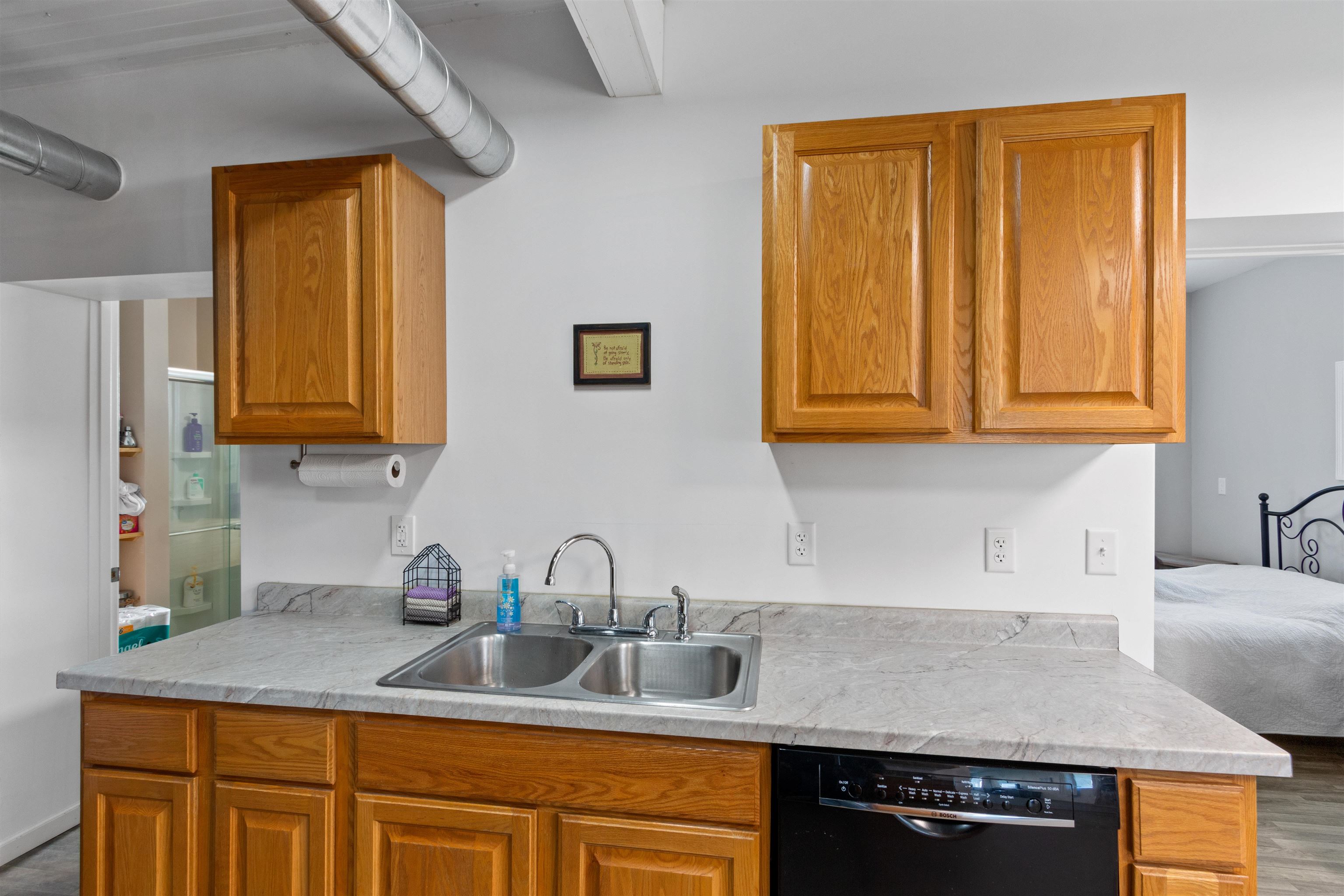 657 ELM STREET, Black River Falls, Wisconsin 54615, 3 Bedrooms Bedrooms, ,1 BathroomBathrooms,Residential,For Sale,657 ELM STREET,22501791