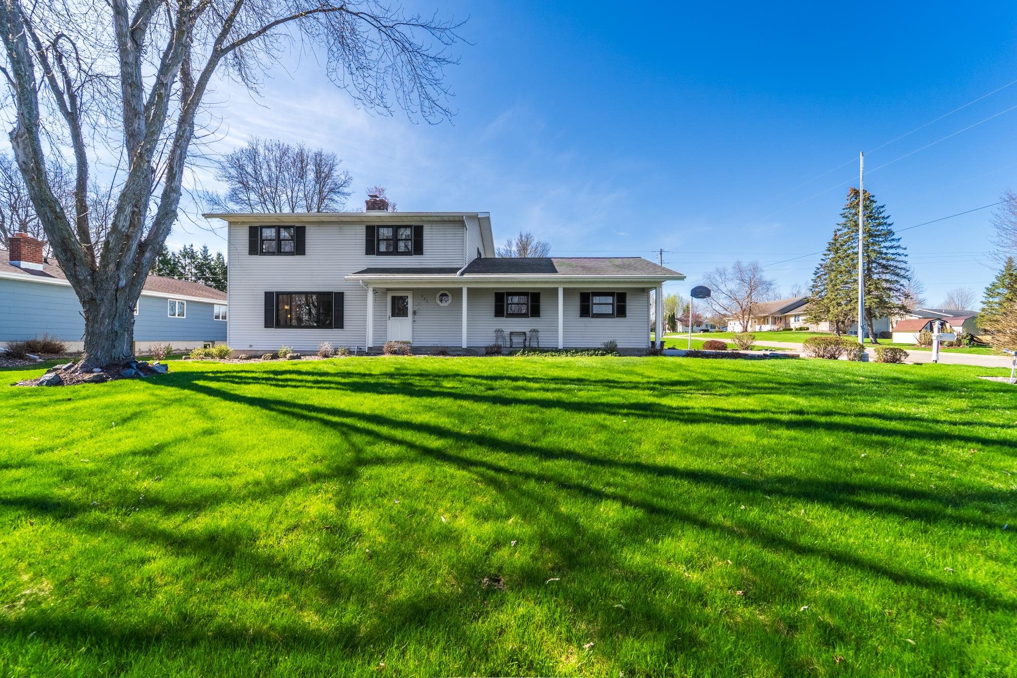 525 KREUTZER STREET, Athens, Wisconsin 54411, 4 Bedrooms Bedrooms, ,1 BathroomBathrooms,Residential,For Sale,525 KREUTZER STREET,22501795