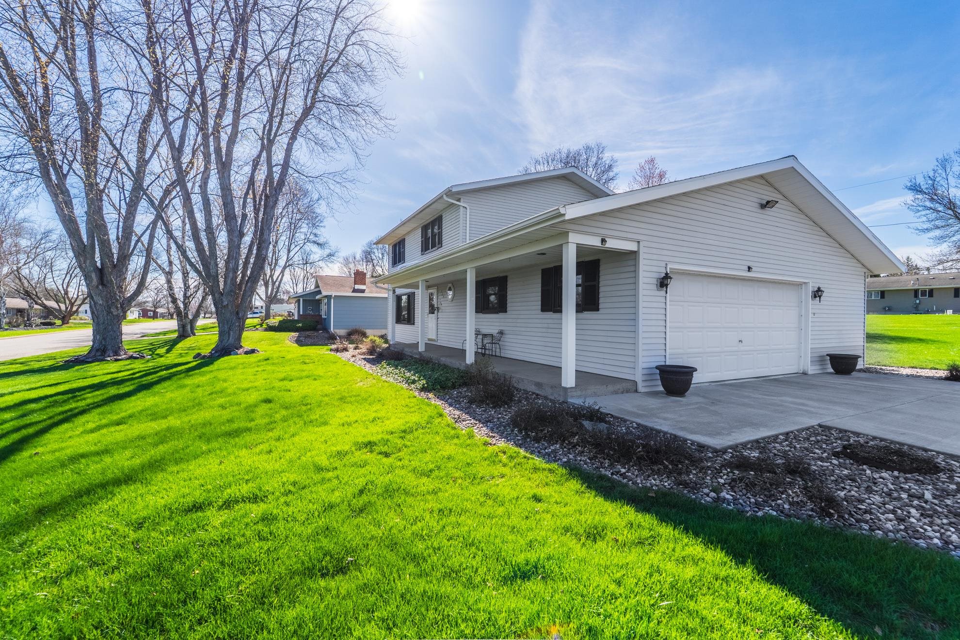 525 KREUTZER STREET, Athens, Wisconsin 54411, 4 Bedrooms Bedrooms, ,1 BathroomBathrooms,Residential,For Sale,525 KREUTZER STREET,22501795