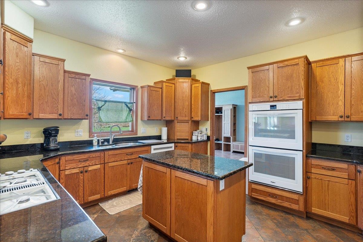 112104 WINTERBERRY CIRCLE, Marshfield, Wisconsin 54449, 5 Bedrooms Bedrooms, ,4 BathroomsBathrooms,Residential,For Sale,112104 WINTERBERRY CIRCLE,22501820