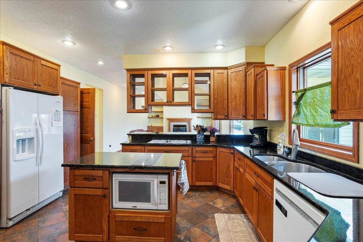 112104 WINTERBERRY CIRCLE, Marshfield, Wisconsin 54449, 5 Bedrooms Bedrooms, ,4 BathroomsBathrooms,Residential,For Sale,112104 WINTERBERRY CIRCLE,22501820