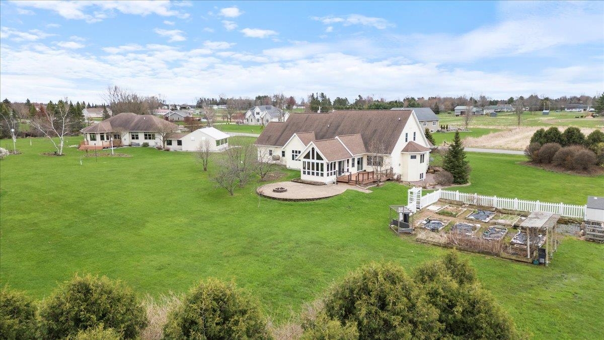 112104 WINTERBERRY CIRCLE, Marshfield, Wisconsin 54449, 5 Bedrooms Bedrooms, ,4 BathroomsBathrooms,Residential,For Sale,112104 WINTERBERRY CIRCLE,22501820