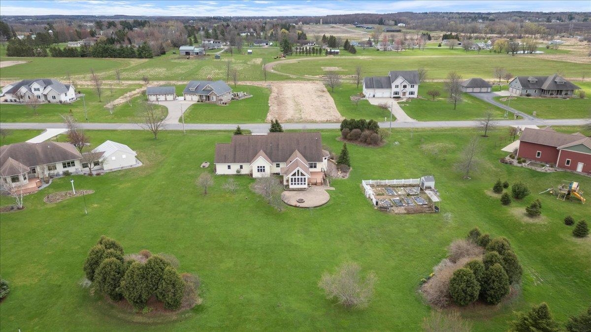 112104 WINTERBERRY CIRCLE, Marshfield, Wisconsin 54449, 5 Bedrooms Bedrooms, ,4 BathroomsBathrooms,Residential,For Sale,112104 WINTERBERRY CIRCLE,22501820