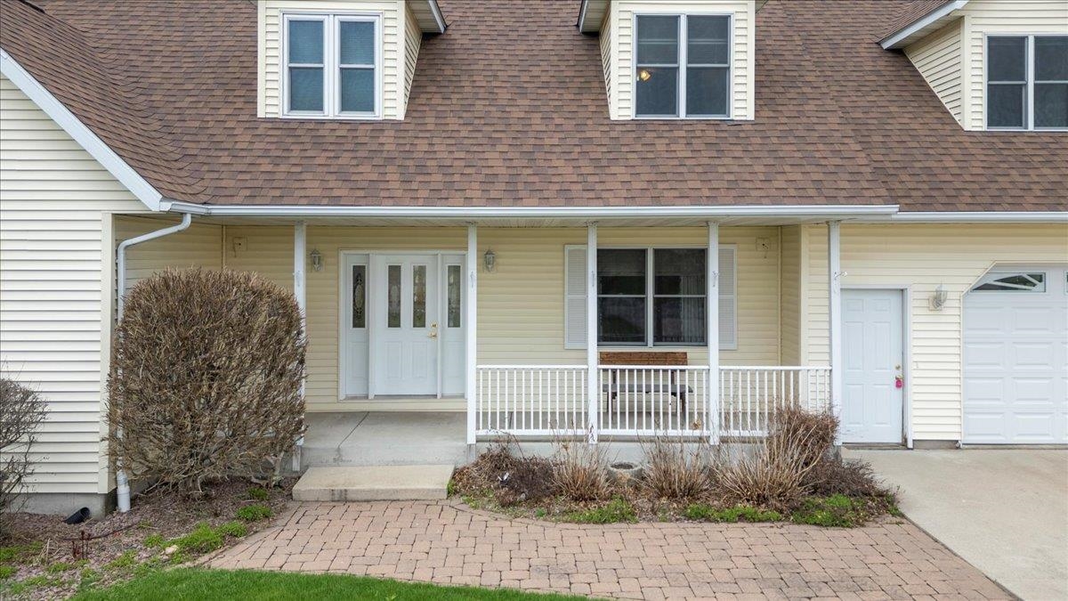 112104 WINTERBERRY CIRCLE, Marshfield, Wisconsin 54449, 5 Bedrooms Bedrooms, ,4 BathroomsBathrooms,Residential,For Sale,112104 WINTERBERRY CIRCLE,22501820