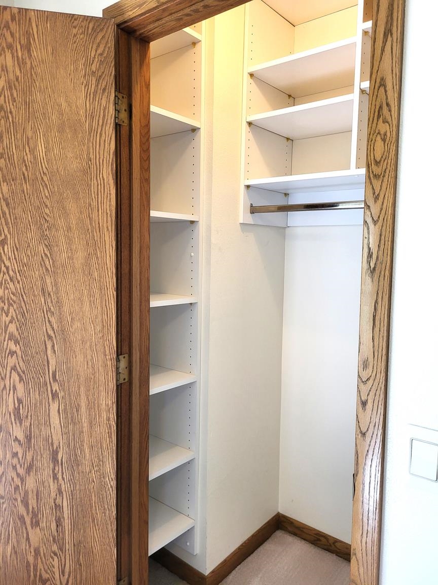 411 N ADAMS AVENUE, Marshfield, Wisconsin 54449, 3 Bedrooms Bedrooms, ,2 BathroomsBathrooms,Residential,For Sale,411 N ADAMS AVENUE,22501832