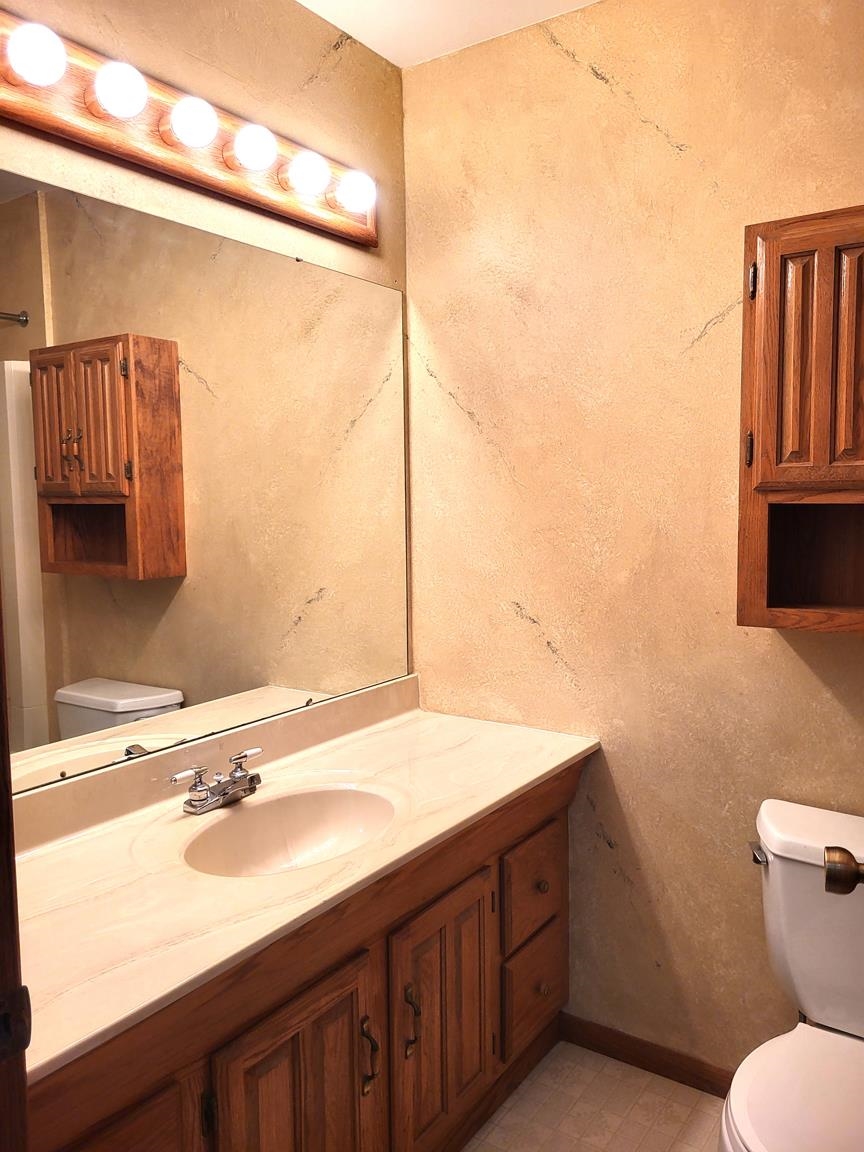 411 N ADAMS AVENUE, Marshfield, Wisconsin 54449, 3 Bedrooms Bedrooms, ,2 BathroomsBathrooms,Residential,For Sale,411 N ADAMS AVENUE,22501832