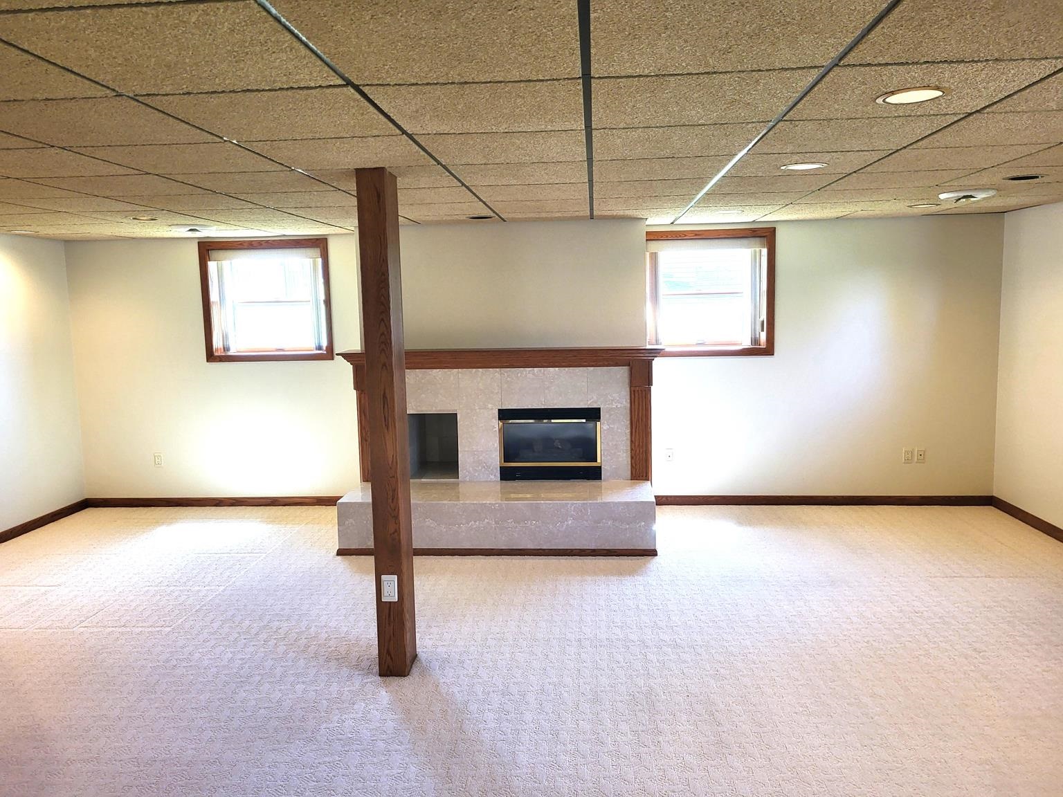 411 N ADAMS AVENUE, Marshfield, Wisconsin 54449, 3 Bedrooms Bedrooms, ,2 BathroomsBathrooms,Residential,For Sale,411 N ADAMS AVENUE,22501832