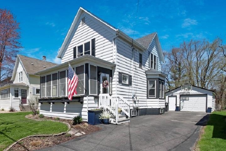 507 W 5TH STREET, Marshfield, Wisconsin 54449, 3 Bedrooms Bedrooms, ,1 BathroomBathrooms,Residential,For Sale,507 W 5TH STREET,22501847