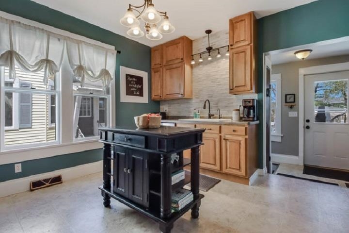 507 W 5TH STREET, Marshfield, Wisconsin 54449, 3 Bedrooms Bedrooms, ,1 BathroomBathrooms,Residential,For Sale,507 W 5TH STREET,22501847