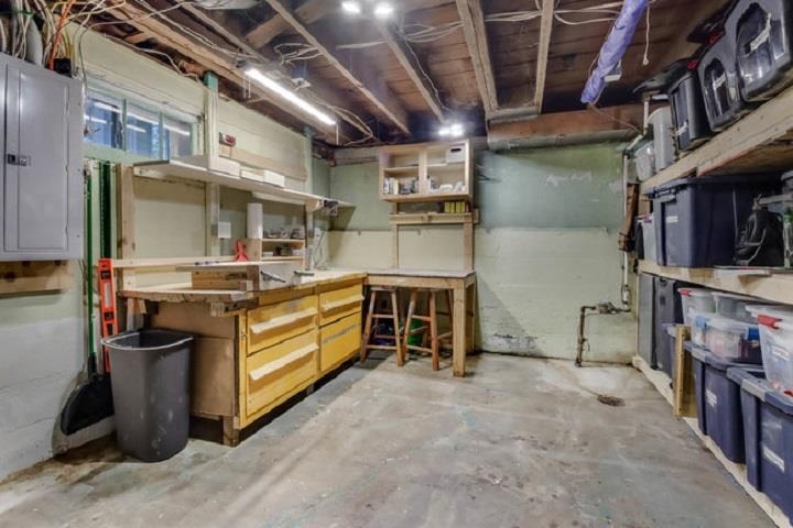 507 W 5TH STREET, Marshfield, Wisconsin 54449, 3 Bedrooms Bedrooms, ,1 BathroomBathrooms,Residential,For Sale,507 W 5TH STREET,22501847