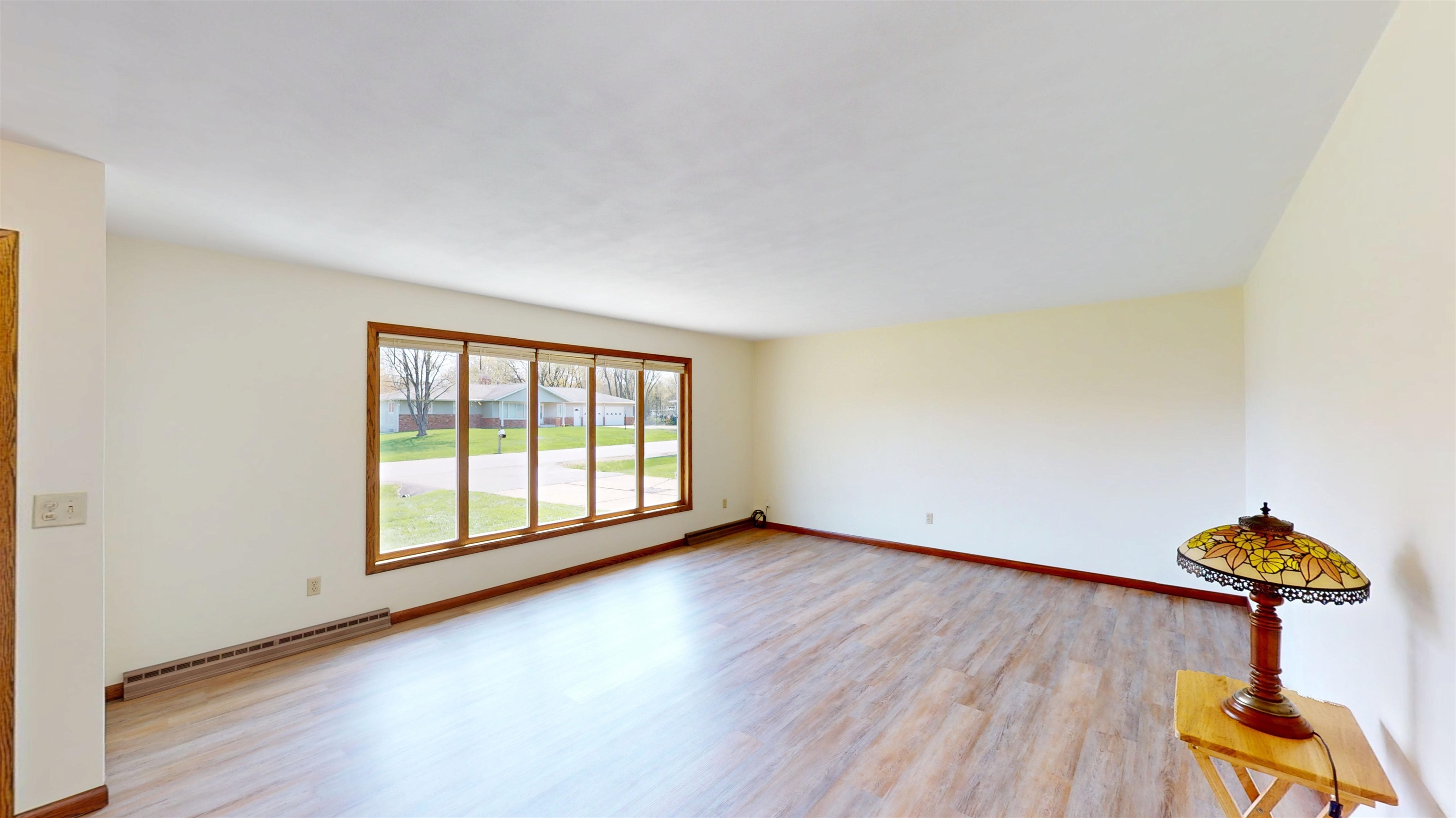 522 N AUBURN AVENUE, Marshfield, Wisconsin 54449, 3 Bedrooms Bedrooms, ,1 BathroomBathrooms,Residential,For Sale,522 N AUBURN AVENUE,22501848