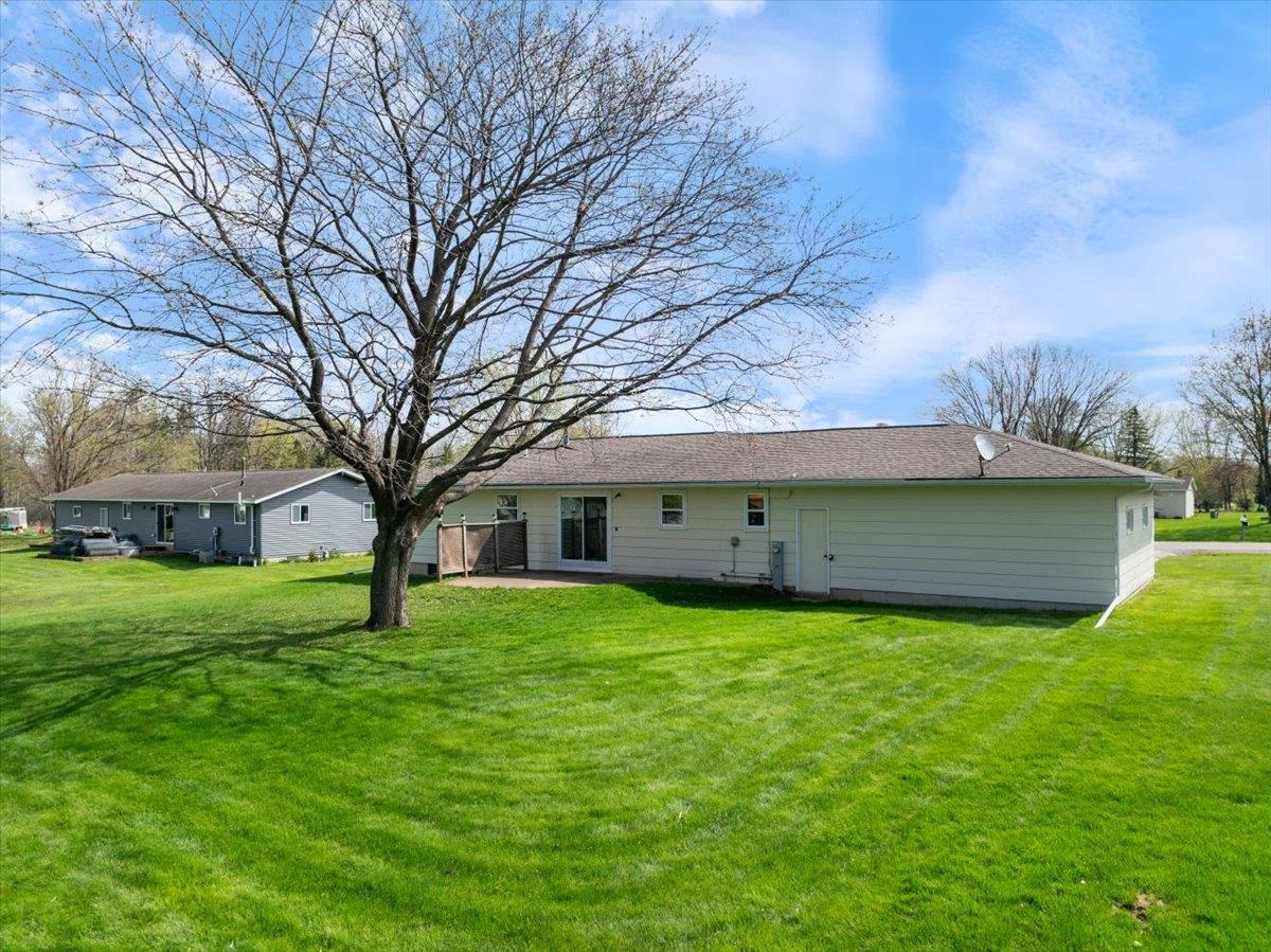 522 N AUBURN AVENUE, Marshfield, Wisconsin 54449, 3 Bedrooms Bedrooms, ,1 BathroomBathrooms,Residential,For Sale,522 N AUBURN AVENUE,22501848