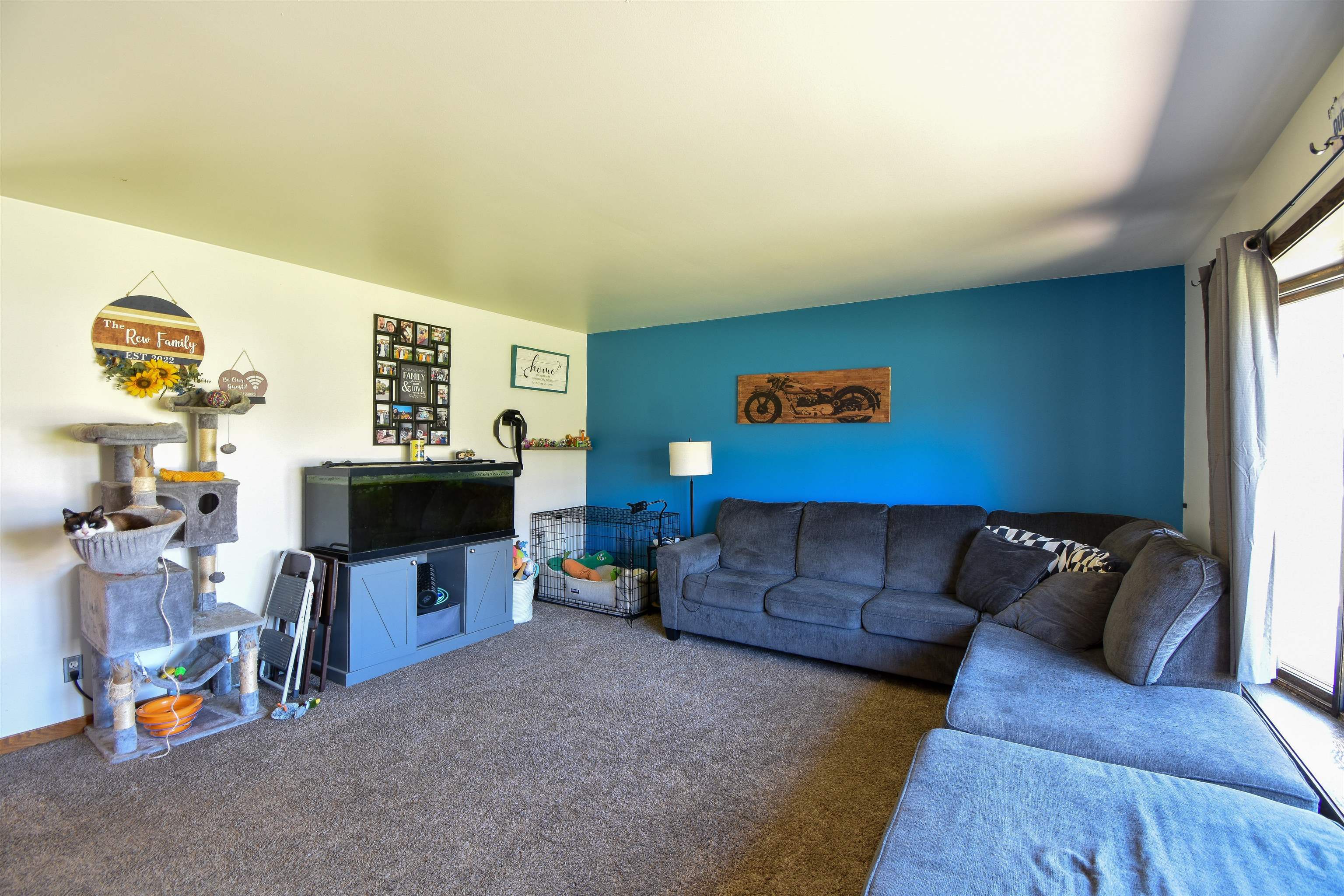 1020 LAKEWOOD LANE, Wisconsin Rapids, Wisconsin 54494, 3 Bedrooms Bedrooms, ,1 BathroomBathrooms,Residential,For Sale,1020 LAKEWOOD LANE,22501857