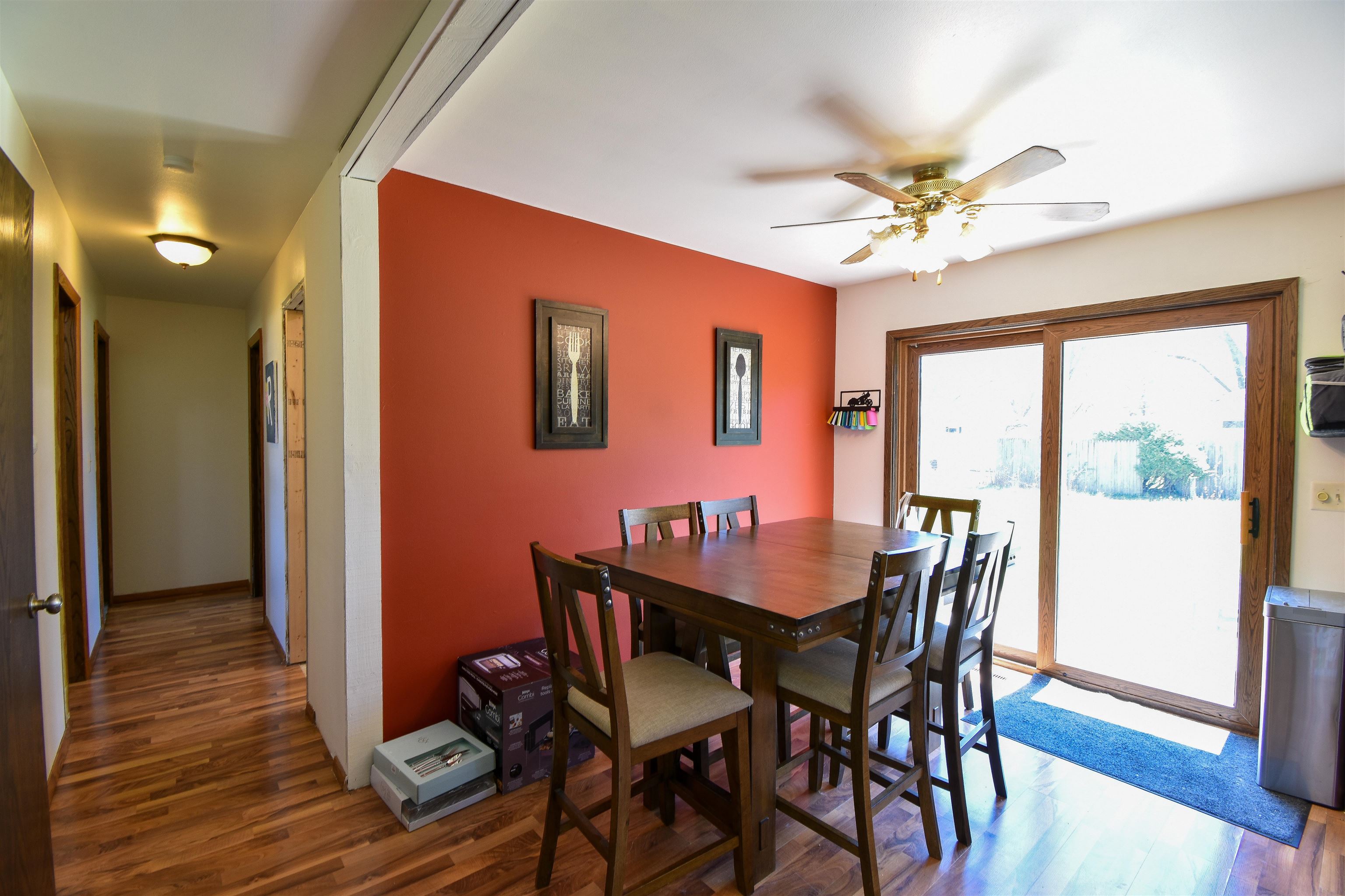 1020 LAKEWOOD LANE, Wisconsin Rapids, Wisconsin 54494, 3 Bedrooms Bedrooms, ,1 BathroomBathrooms,Residential,For Sale,1020 LAKEWOOD LANE,22501857