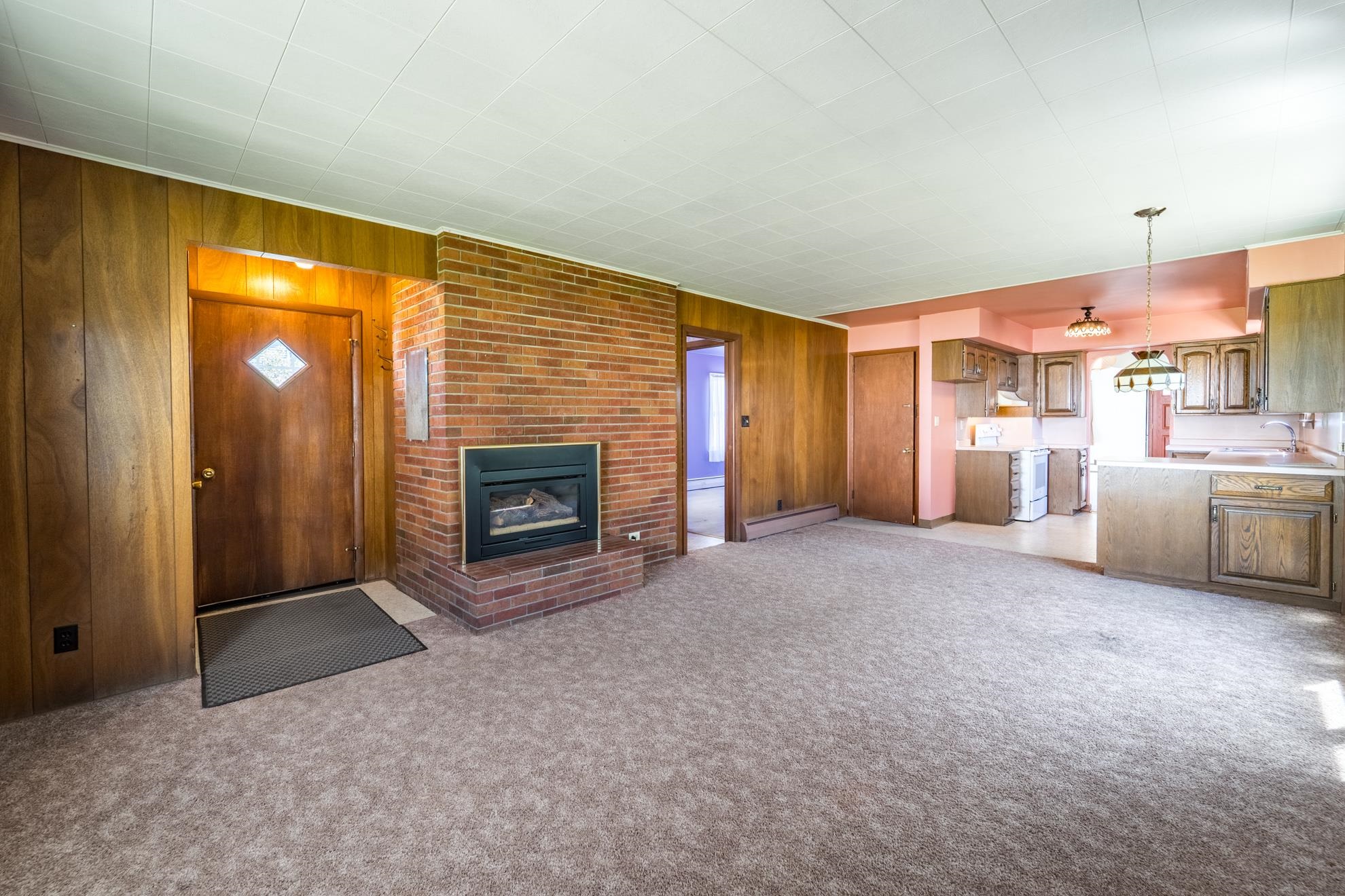 506 N 1ST AVENUE, Wausau, Wisconsin 54401, 3 Bedrooms Bedrooms, ,2 BathroomsBathrooms,Residential,For Sale,506 N 1ST AVENUE,22501865