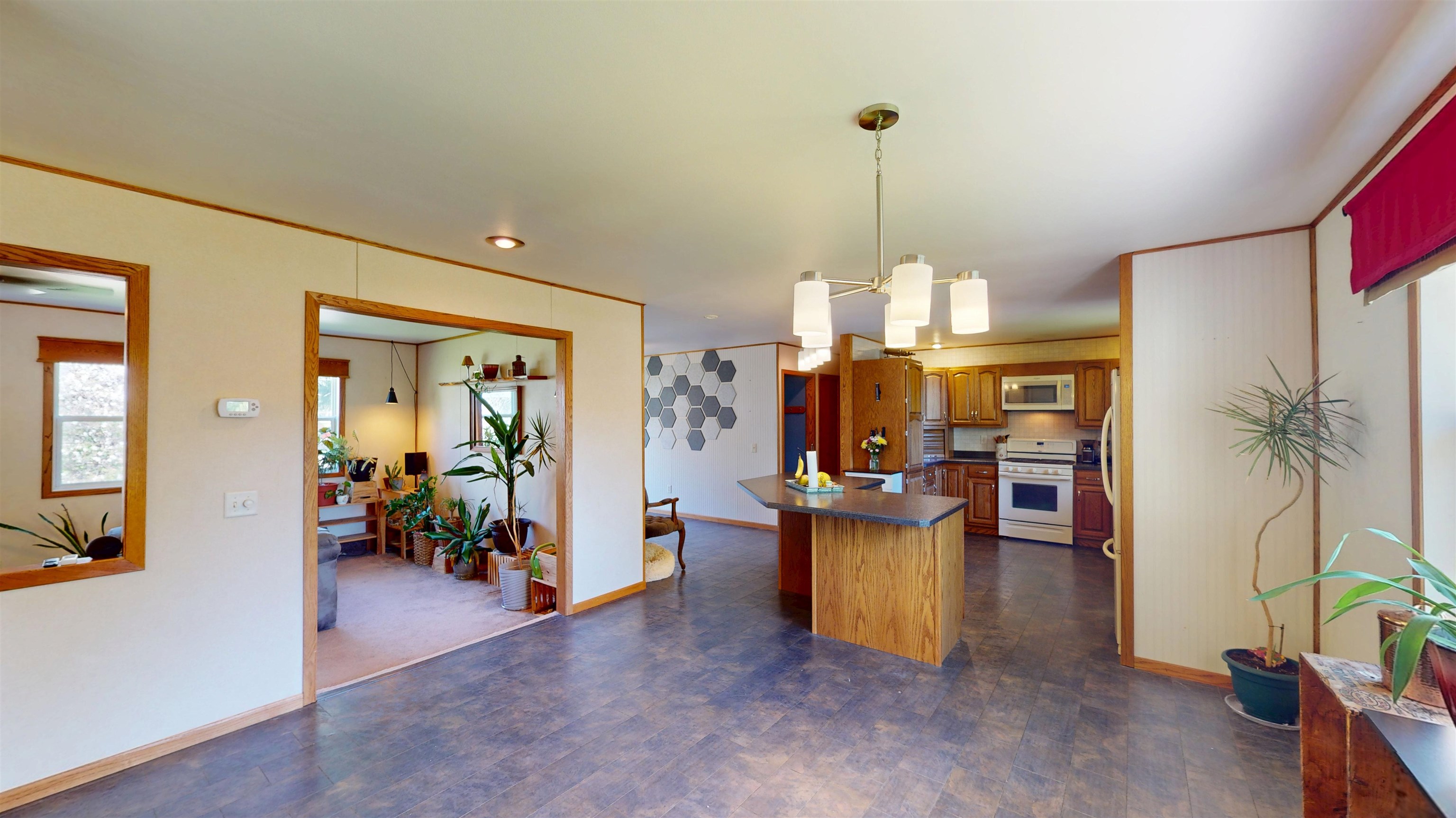602 W CAROL STREET, Colby, Wisconsin 54421, 3 Bedrooms Bedrooms, ,2 BathroomsBathrooms,Residential,For Sale,602 W CAROL STREET,22501890