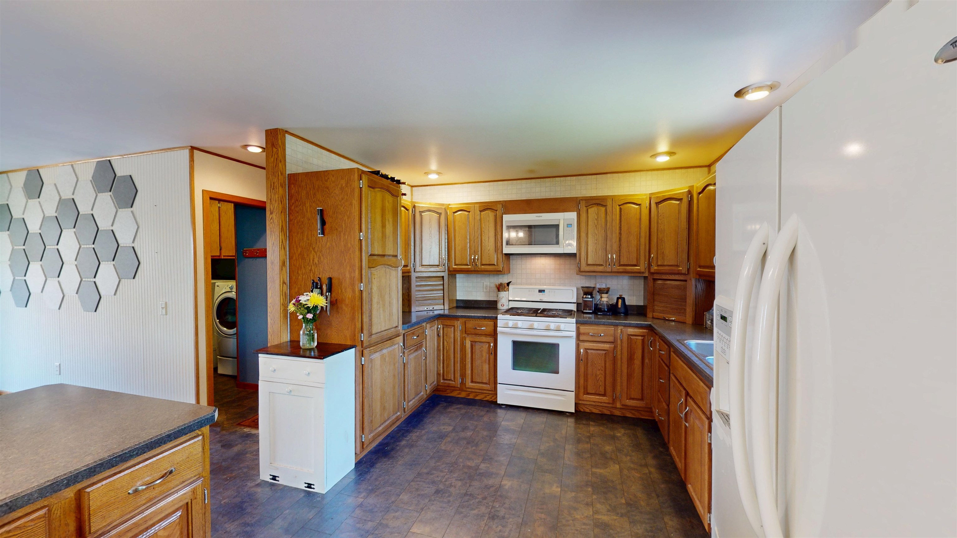602 W CAROL STREET, Colby, Wisconsin 54421, 3 Bedrooms Bedrooms, ,2 BathroomsBathrooms,Residential,For Sale,602 W CAROL STREET,22501890