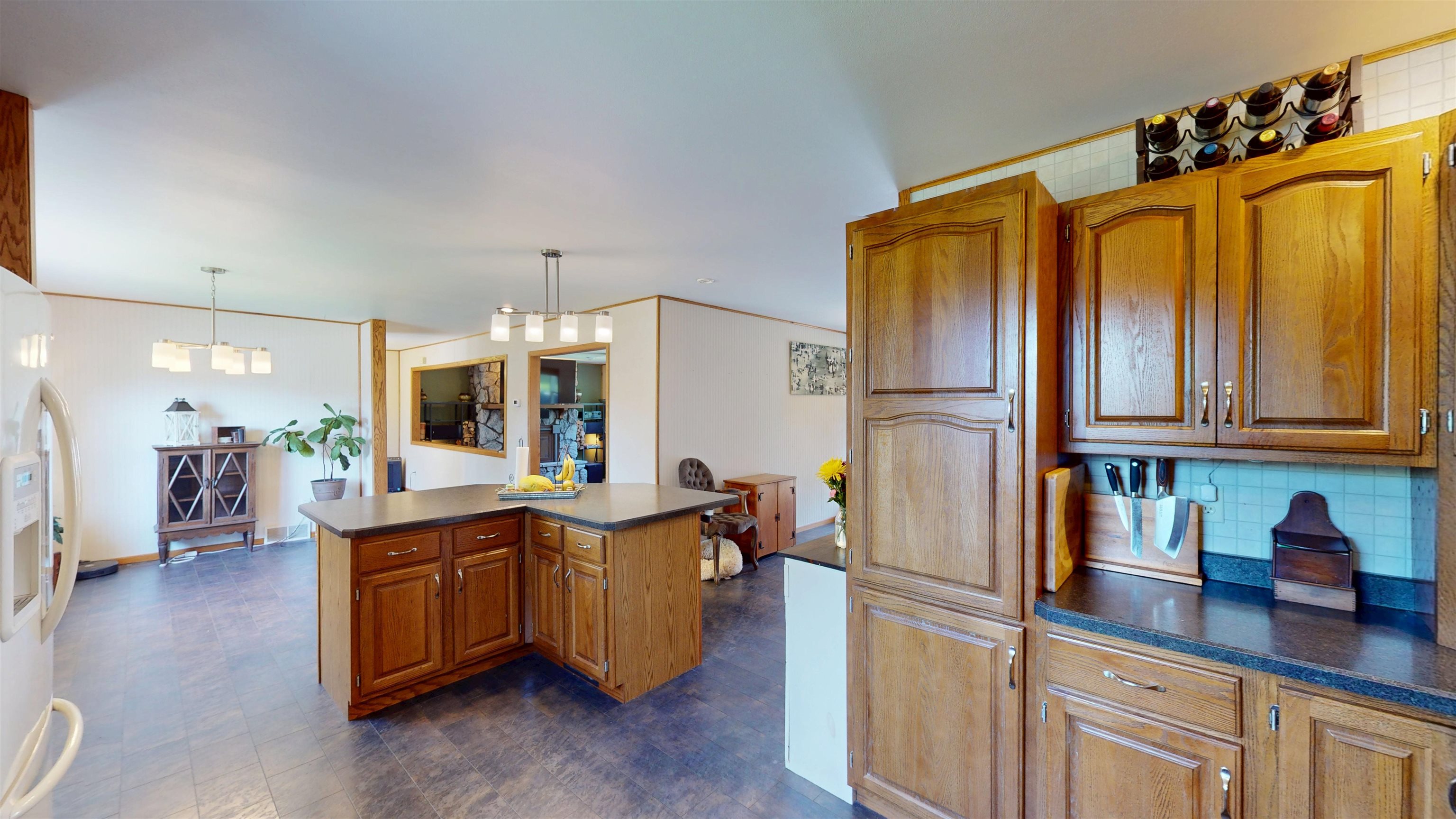 602 W CAROL STREET, Colby, Wisconsin 54421, 3 Bedrooms Bedrooms, ,2 BathroomsBathrooms,Residential,For Sale,602 W CAROL STREET,22501890