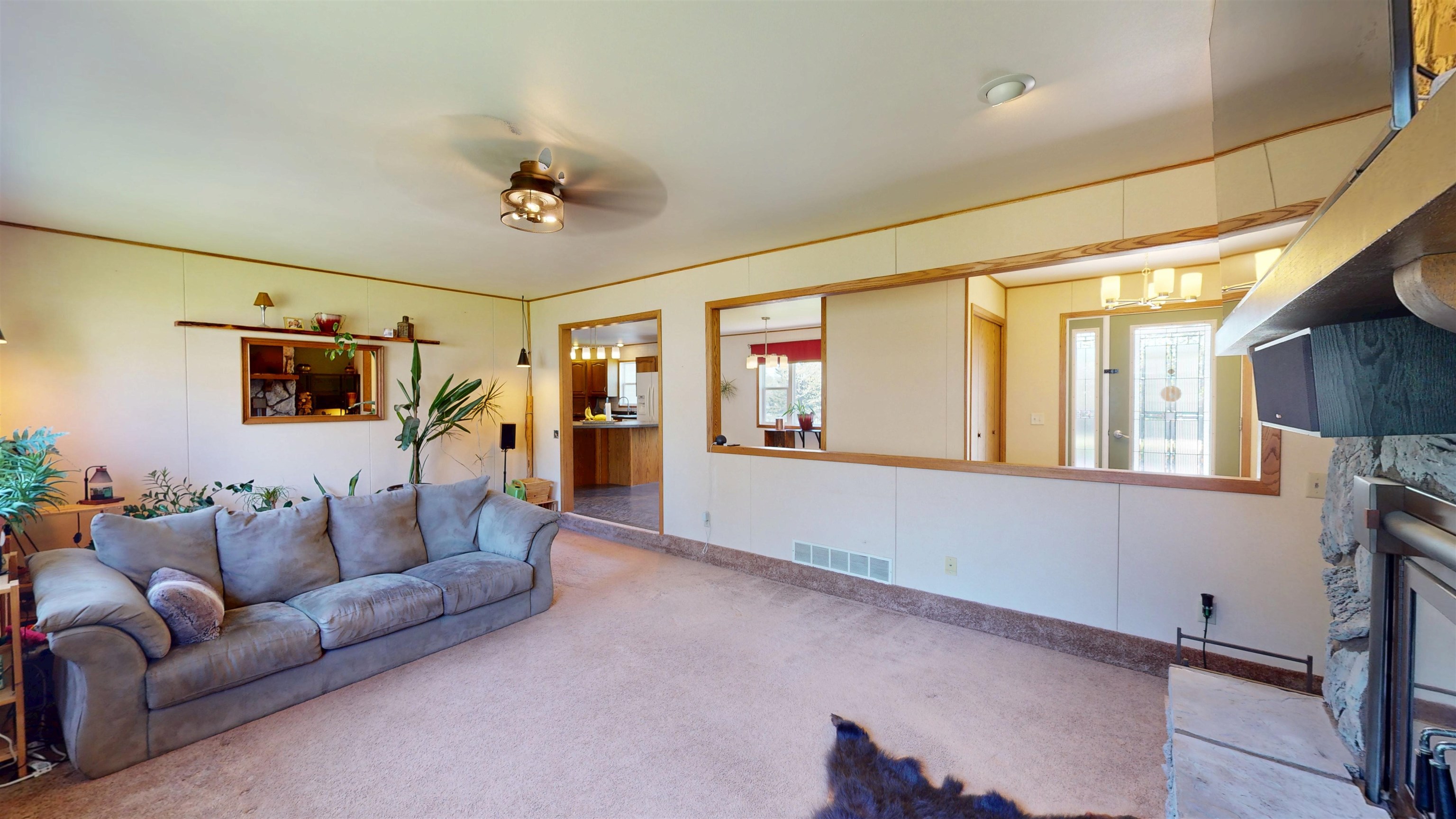 602 W CAROL STREET, Colby, Wisconsin 54421, 3 Bedrooms Bedrooms, ,2 BathroomsBathrooms,Residential,For Sale,602 W CAROL STREET,22501890