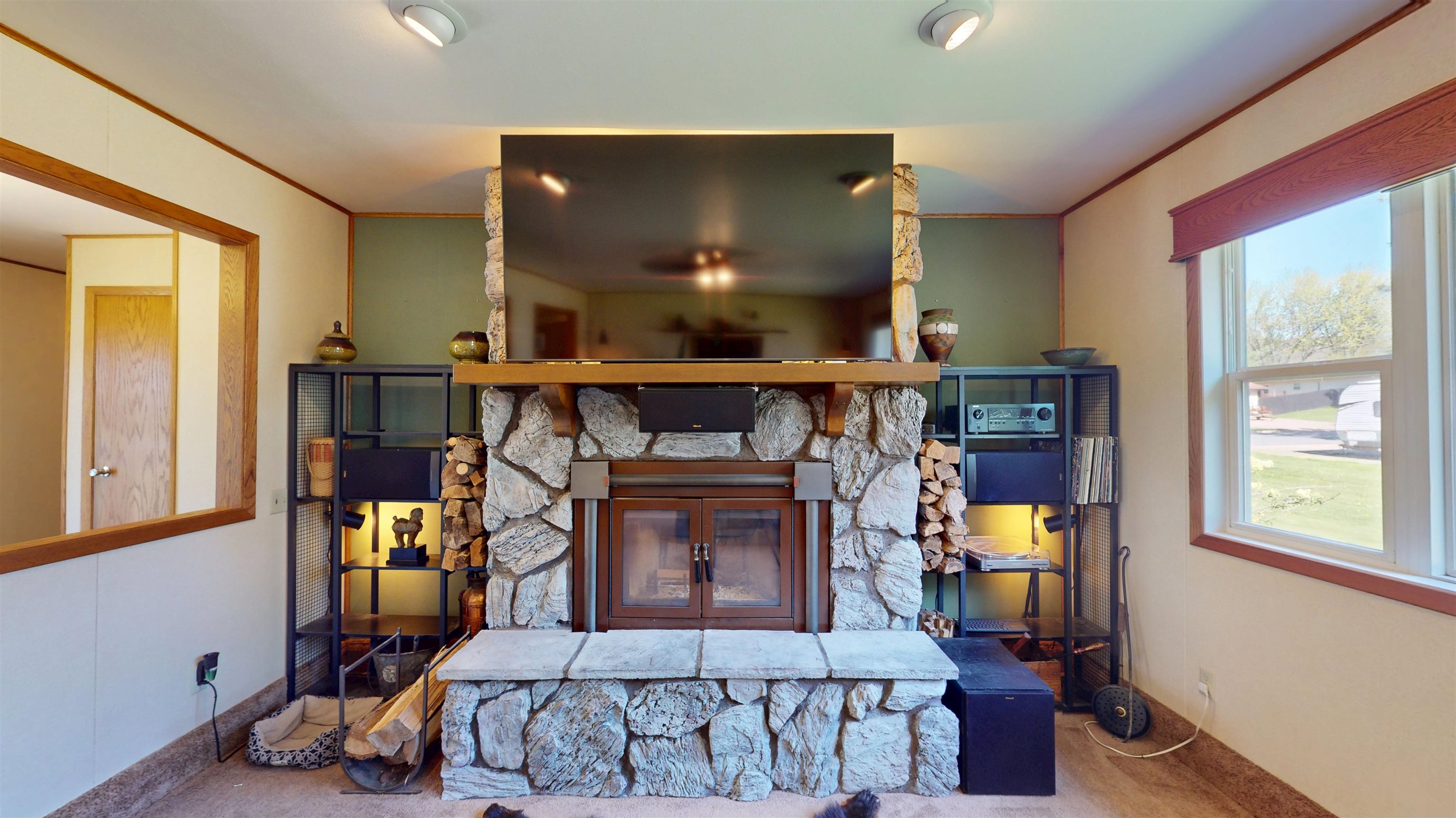 602 W CAROL STREET, Colby, Wisconsin 54421, 3 Bedrooms Bedrooms, ,2 BathroomsBathrooms,Residential,For Sale,602 W CAROL STREET,22501890