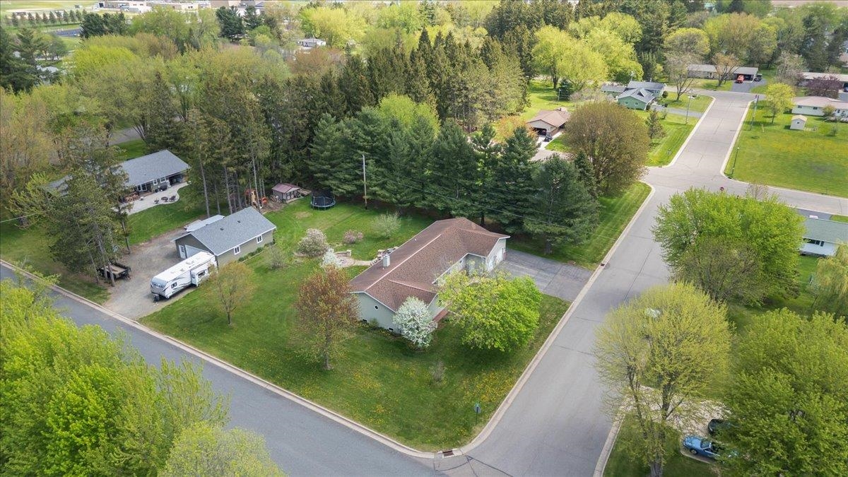 602 W CAROL STREET, Colby, Wisconsin 54421, 3 Bedrooms Bedrooms, ,2 BathroomsBathrooms,Residential,For Sale,602 W CAROL STREET,22501890