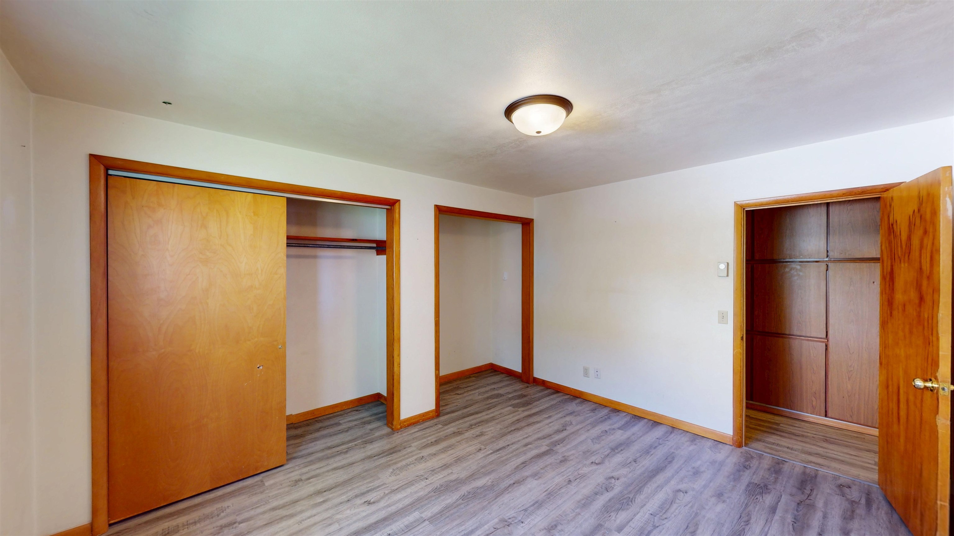 212 E 5TH STREET, Marshfield, Wisconsin 54449, 3 Bedrooms Bedrooms, 7 Rooms Rooms,1 BathroomBathrooms,Multi-family,For Sale,212 E 5TH STREET,22501893