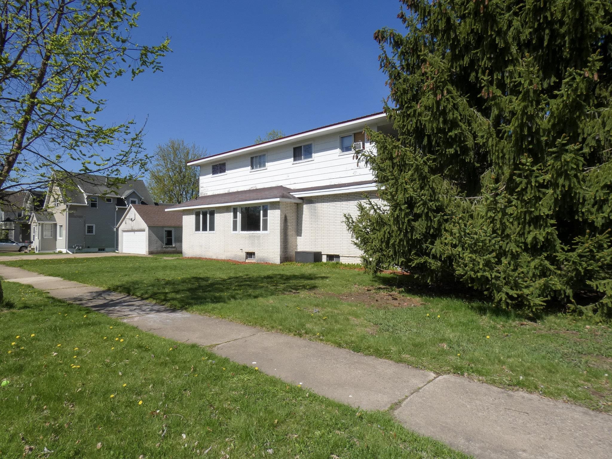 212 E 5TH STREET, Marshfield, Wisconsin 54449, 3 Bedrooms Bedrooms, 7 Rooms Rooms,1 BathroomBathrooms,Multi-family,For Sale,212 E 5TH STREET,22501893