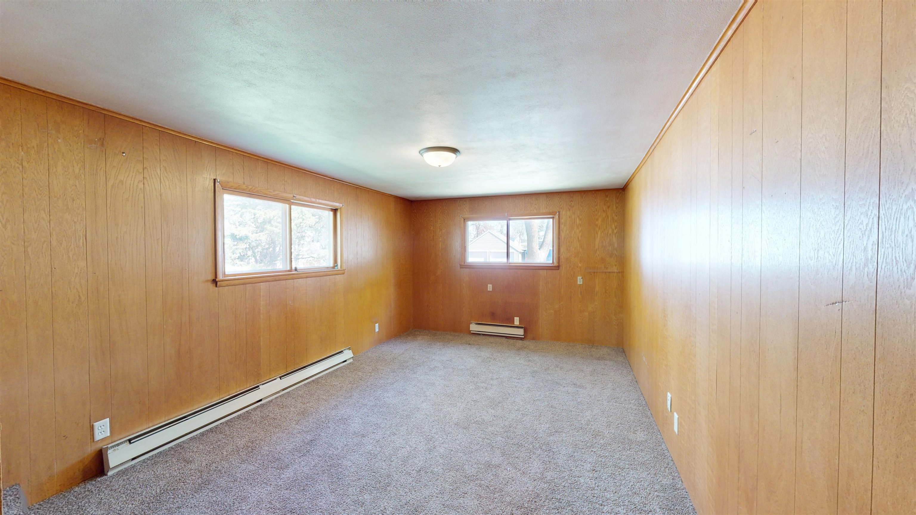 212 E 5TH STREET, Marshfield, Wisconsin 54449, 3 Bedrooms Bedrooms, 7 Rooms Rooms,1 BathroomBathrooms,Multi-family,For Sale,212 E 5TH STREET,22501893