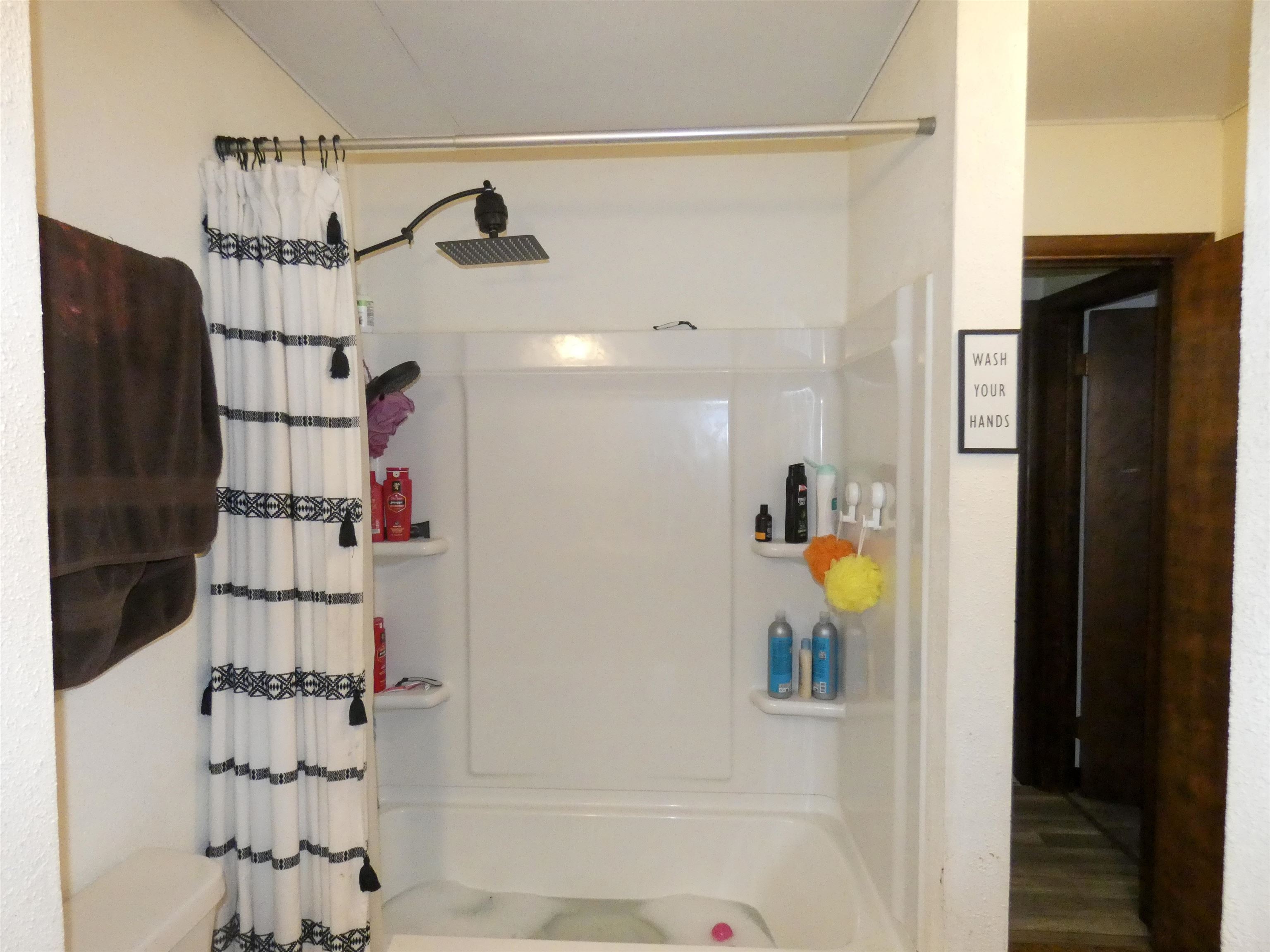 212 E 5TH STREET, Marshfield, Wisconsin 54449, 3 Bedrooms Bedrooms, 7 Rooms Rooms,1 BathroomBathrooms,Multi-family,For Sale,212 E 5TH STREET,22501893
