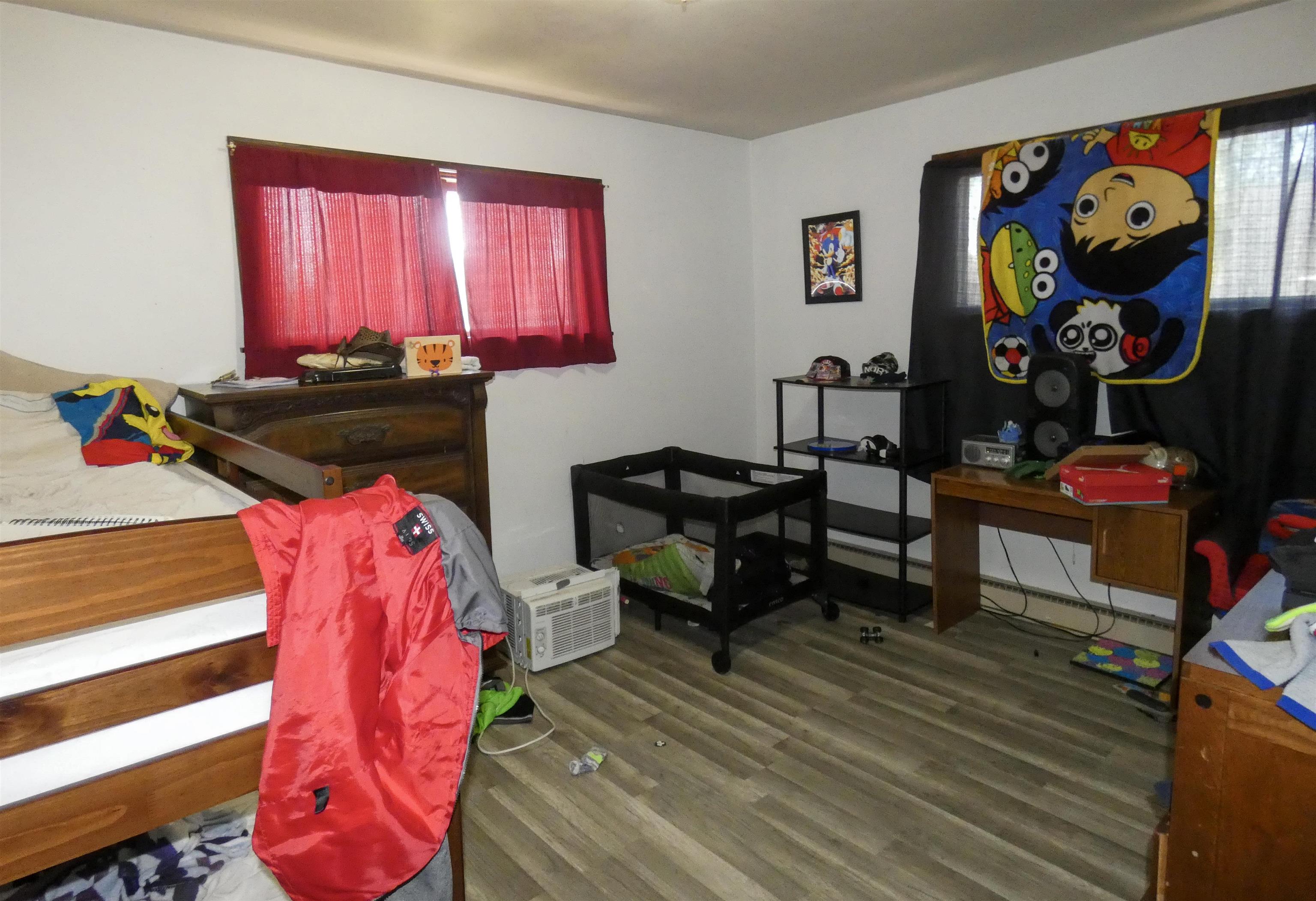 212 E 5TH STREET, Marshfield, Wisconsin 54449, 3 Bedrooms Bedrooms, 7 Rooms Rooms,1 BathroomBathrooms,Multi-family,For Sale,212 E 5TH STREET,22501893