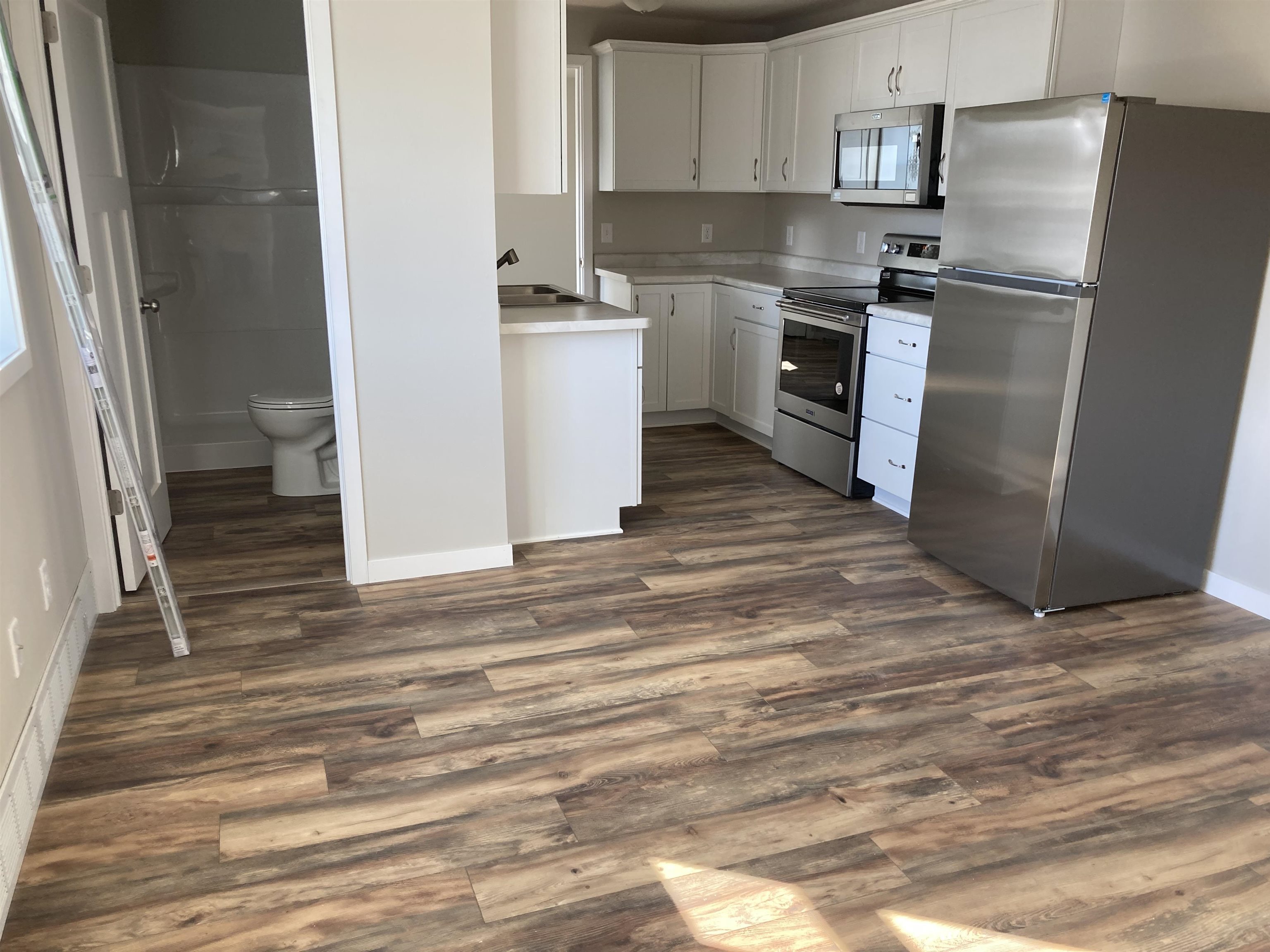 304 MAIN STREET, Marathon, Wisconsin 54448, ,Commercial/industrial,For Sale,304 MAIN STREET,22501914