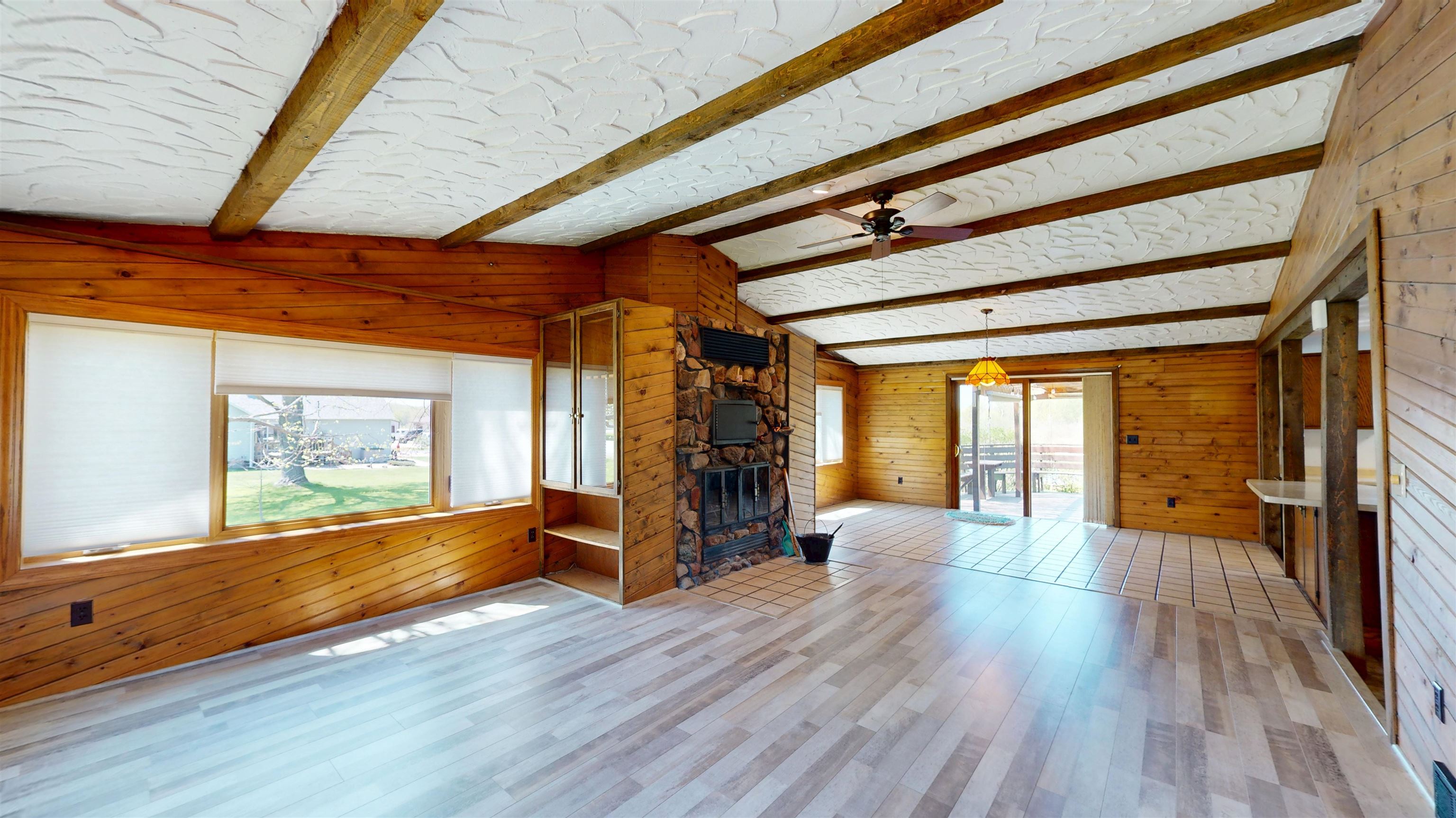 11867 LINCOLN AVENUE, Marshfield, Wisconsin 54449, 3 Bedrooms Bedrooms, ,3 BathroomsBathrooms,Residential,For Sale,11867 LINCOLN AVENUE,22501922