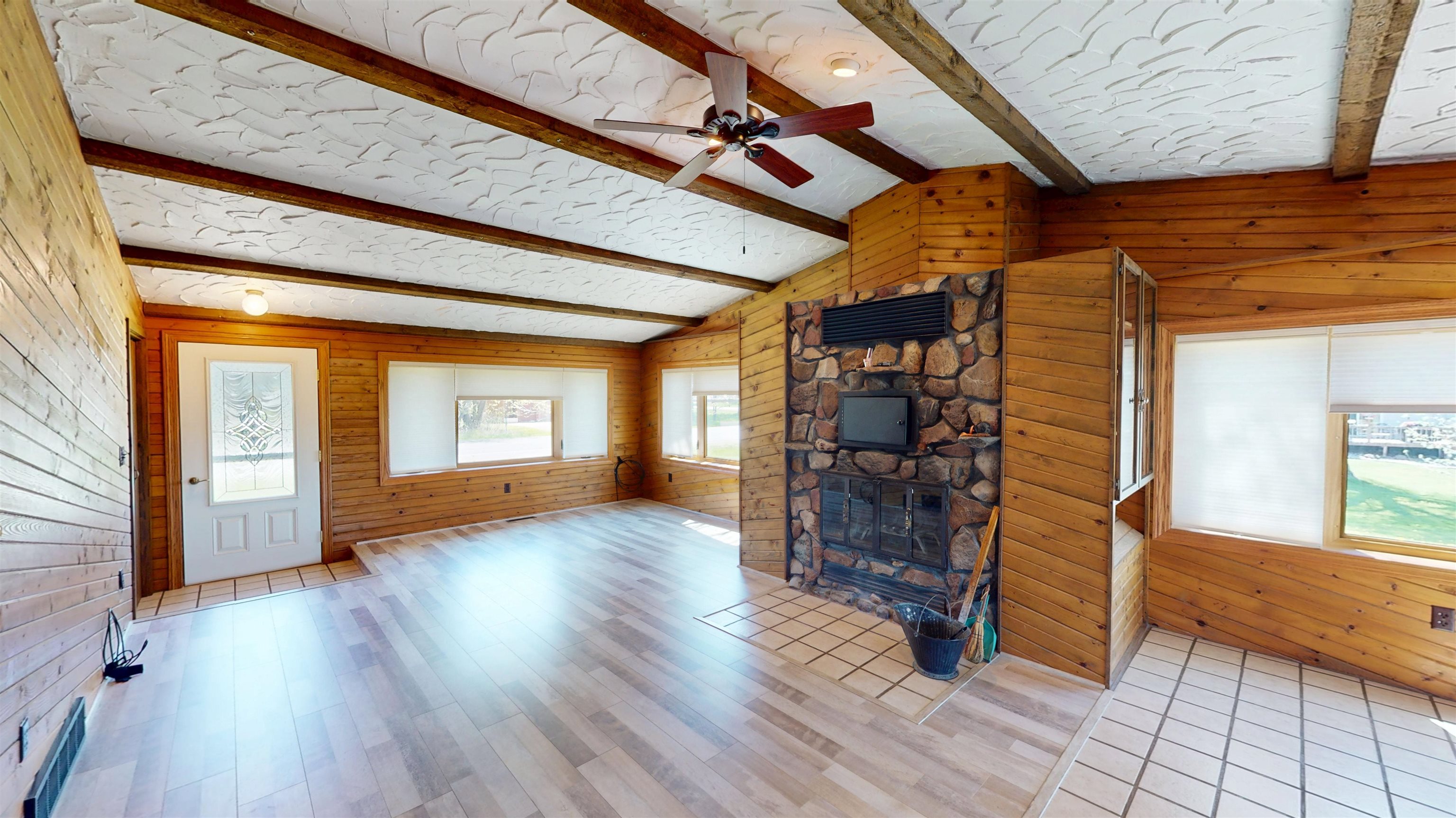 11867 LINCOLN AVENUE, Marshfield, Wisconsin 54449, 3 Bedrooms Bedrooms, ,3 BathroomsBathrooms,Residential,For Sale,11867 LINCOLN AVENUE,22501922