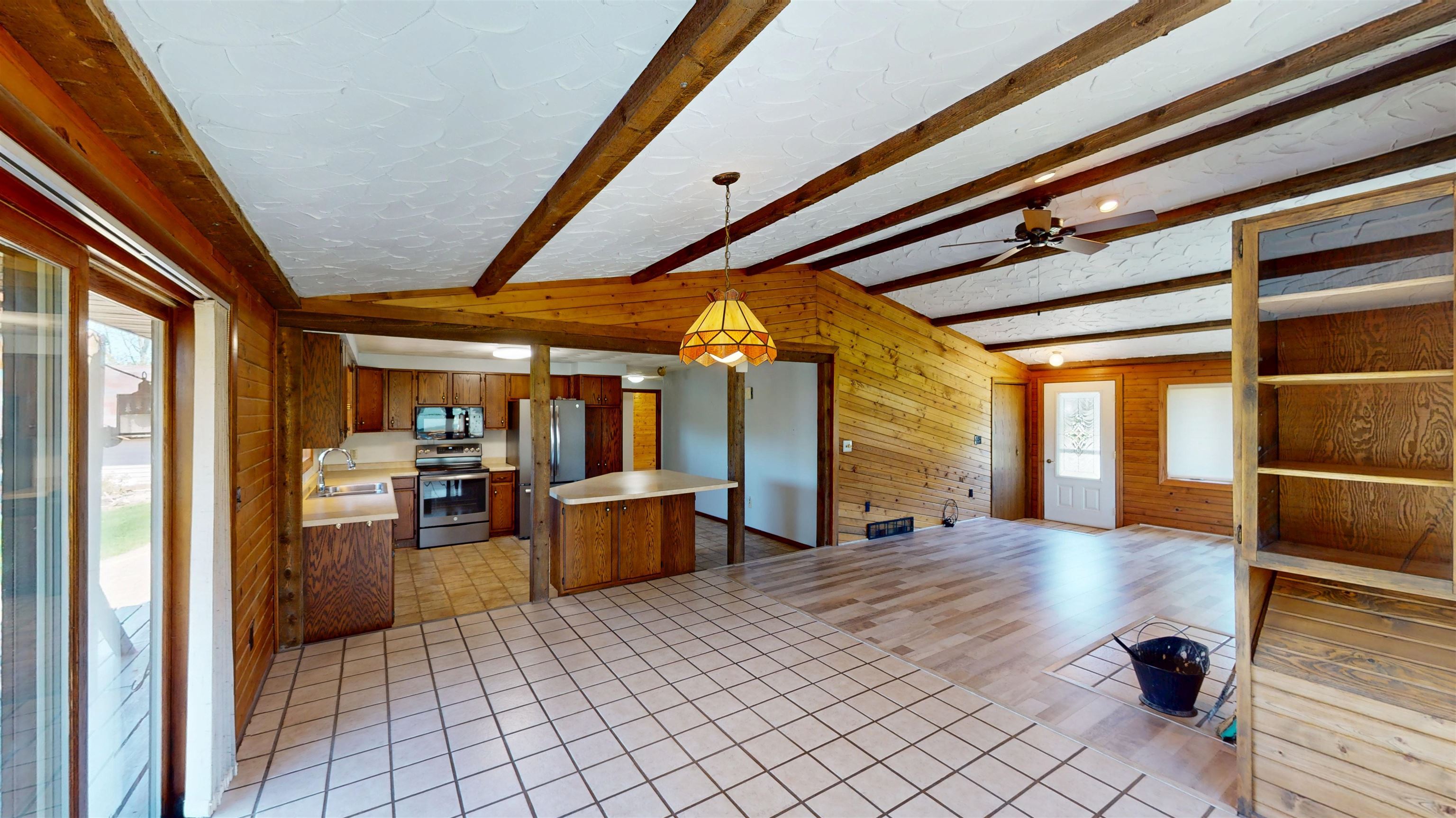11867 LINCOLN AVENUE, Marshfield, Wisconsin 54449, 3 Bedrooms Bedrooms, ,3 BathroomsBathrooms,Residential,For Sale,11867 LINCOLN AVENUE,22501922