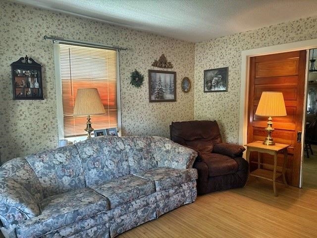 110 HEWETT STREET, Neillsville, Wisconsin 54456, 4 Bedrooms Bedrooms, ,2 BathroomsBathrooms,Residential,For Sale,110 HEWETT STREET,22501941