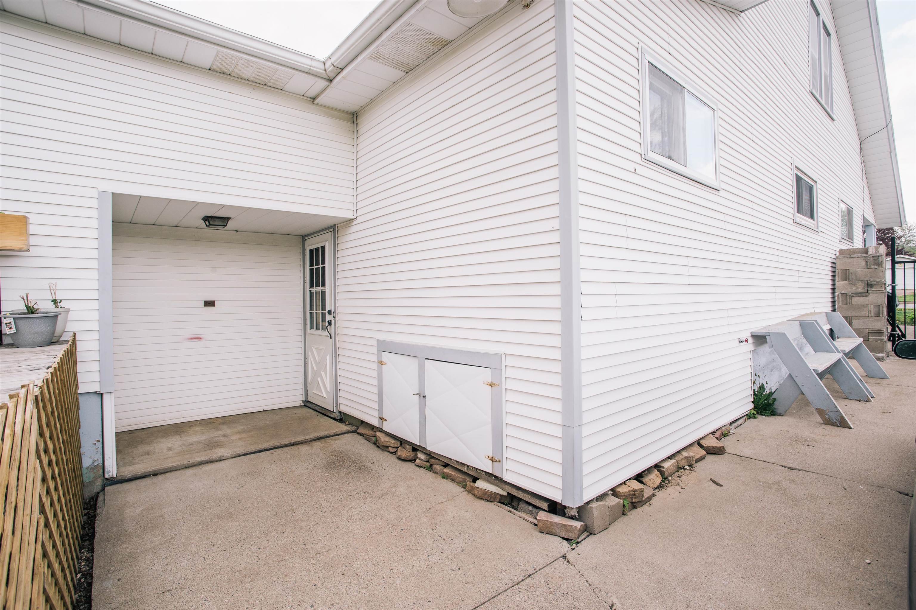 333 MAPLE STREET, Granton, Wisconsin 54436, 4 Bedrooms Bedrooms, ,1 BathroomBathrooms,Residential,For Sale,333 MAPLE STREET,22501944