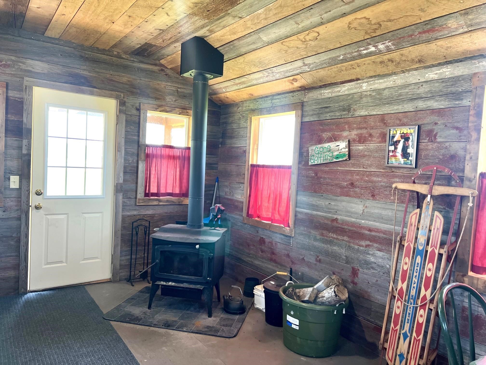 211515 DRAKE AVENUE, Stratford, Wisconsin 54484, 3 Bedrooms Bedrooms, ,2 BathroomsBathrooms,Residential,For Sale,211515 DRAKE AVENUE,22501950