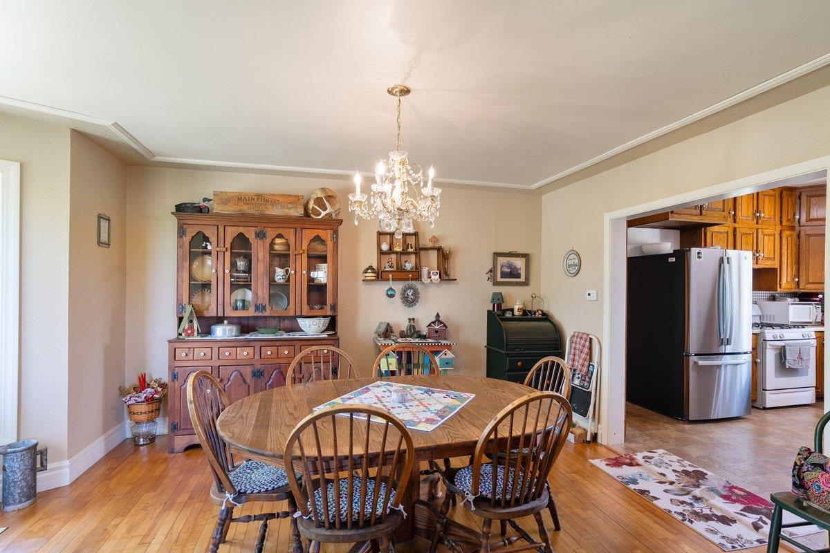 211515 DRAKE AVENUE, Stratford, Wisconsin 54484, 3 Bedrooms Bedrooms, ,2 BathroomsBathrooms,Residential,For Sale,211515 DRAKE AVENUE,22501950