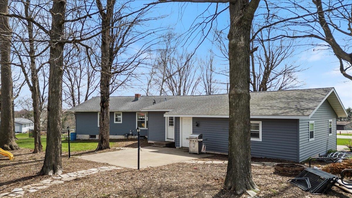 912 S 3RD AVENUE, Edgar, Wisconsin 54426, 4 Bedrooms Bedrooms, ,3 BathroomsBathrooms,Residential,For Sale,912 S 3RD AVENUE,22501967