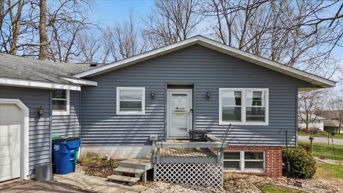 912 S 3RD AVENUE, Edgar, Wisconsin 54426, 4 Bedrooms Bedrooms, ,3 BathroomsBathrooms,Residential,For Sale,912 S 3RD AVENUE,22501967