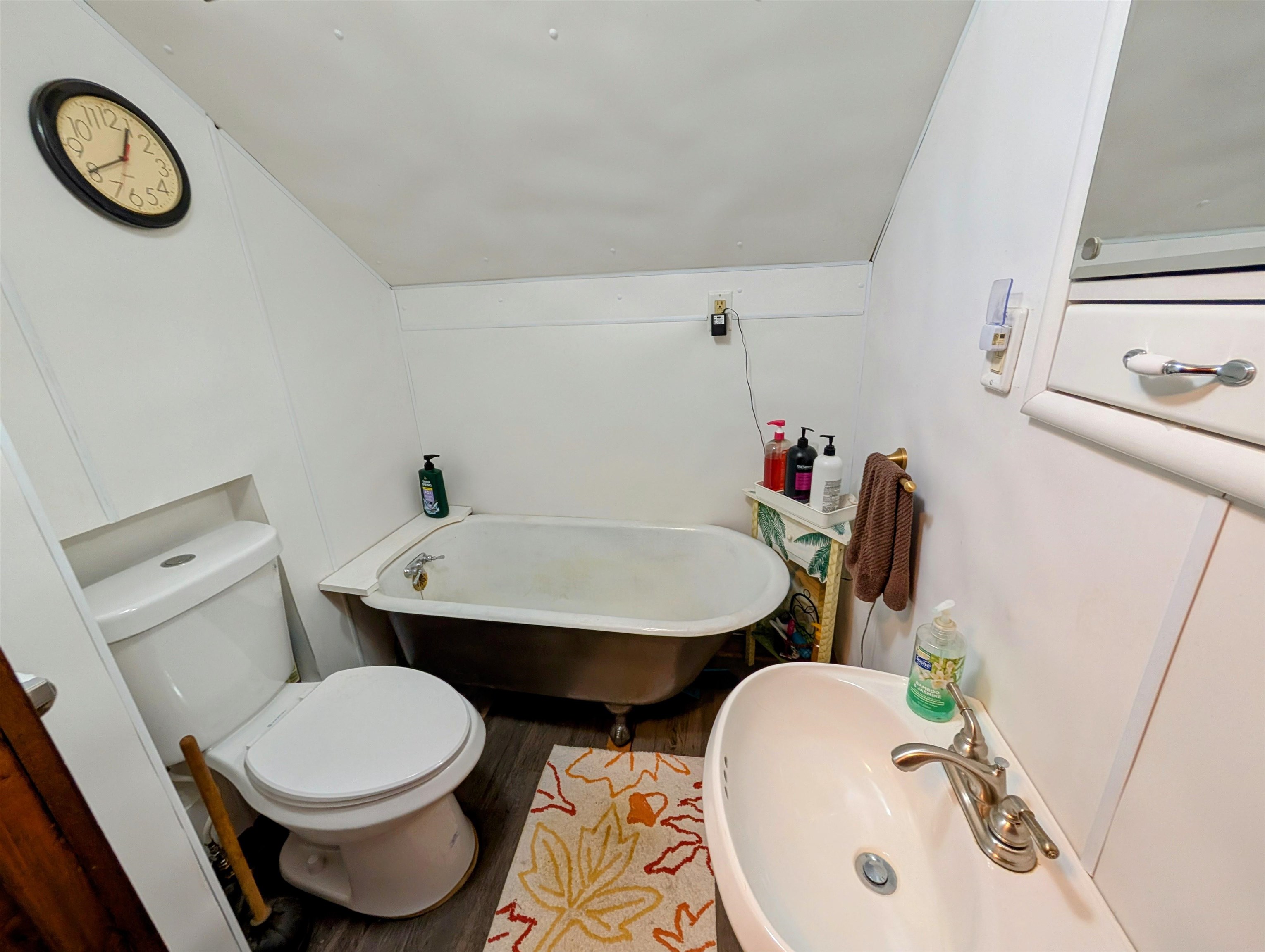 23674 HIGHWAY 13, Glidden, Wisconsin 54527, 2 Bedrooms Bedrooms, ,1 BathroomBathrooms,Residential,For Sale,23674 HIGHWAY 13,22501982