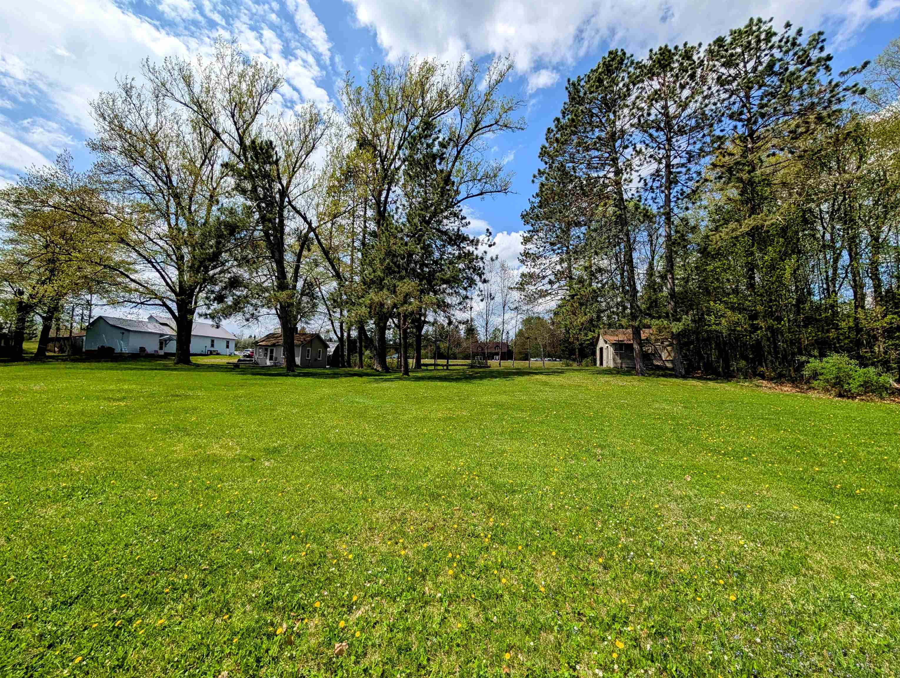 23674 HIGHWAY 13, Glidden, Wisconsin 54527, 2 Bedrooms Bedrooms, ,1 BathroomBathrooms,Residential,For Sale,23674 HIGHWAY 13,22501982