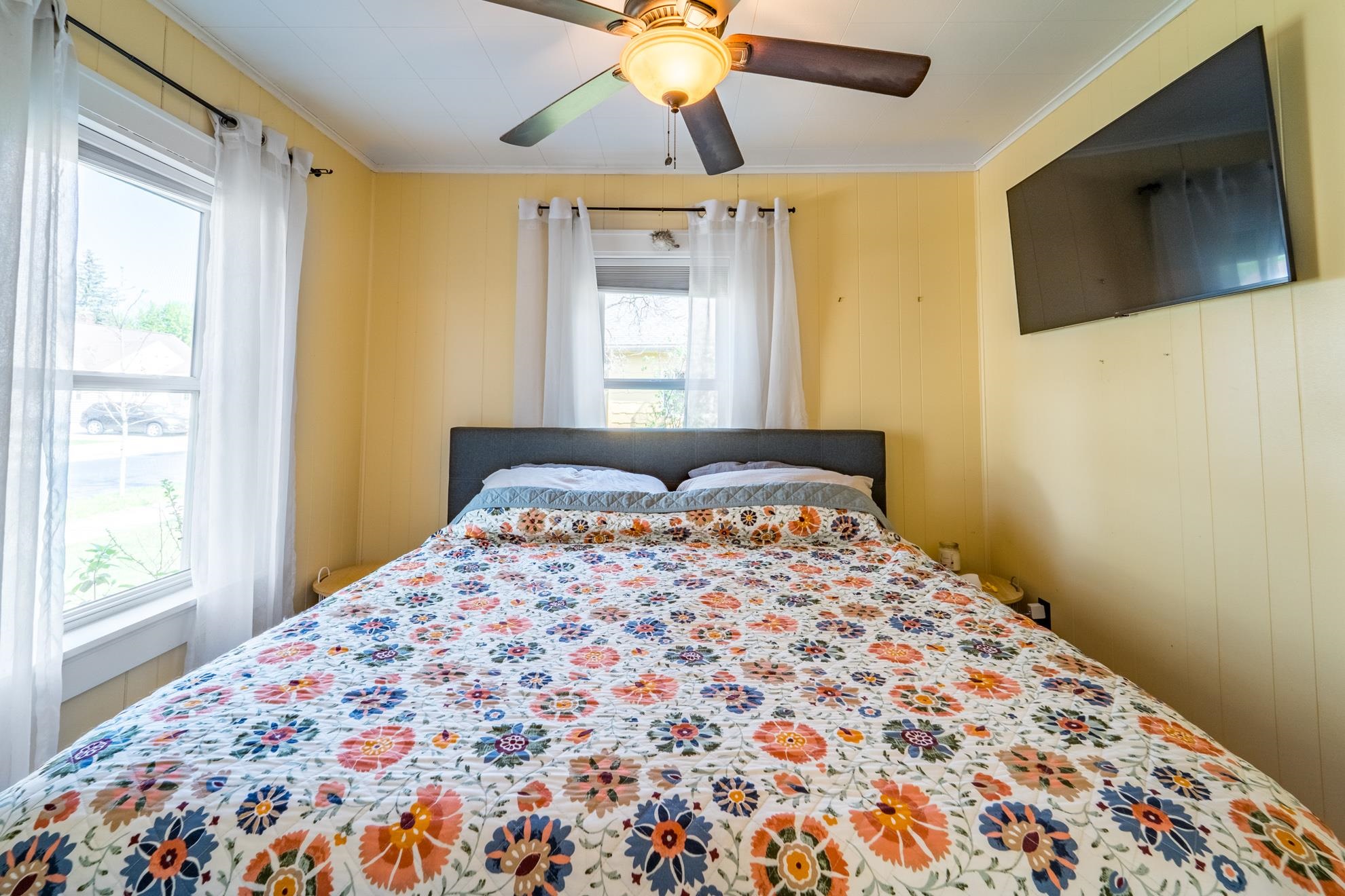 1237 S 6TH AVENUE, Wausau, Wisconsin 54401, 2 Bedrooms Bedrooms, ,2 BathroomsBathrooms,Residential,For Sale,1237 S 6TH AVENUE,22501984
